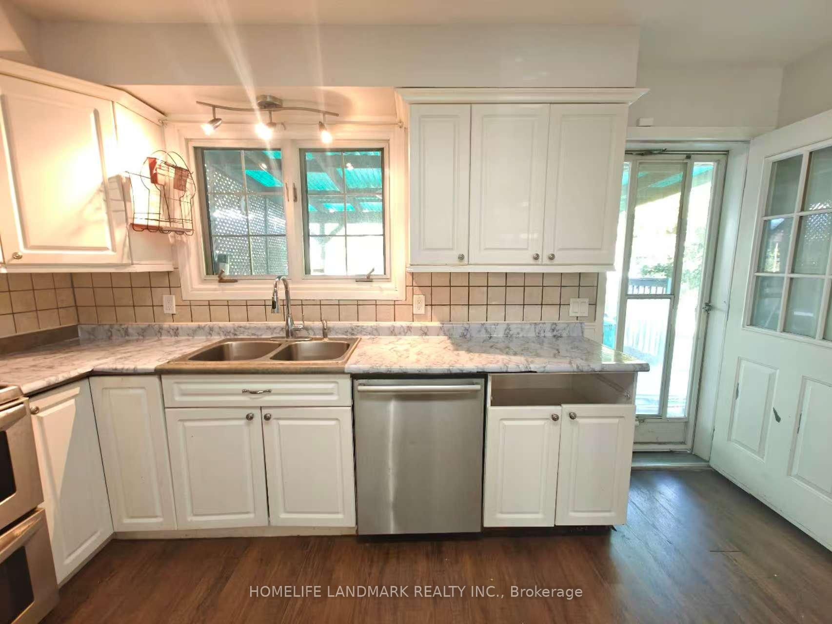 Photo 5 of 222 Tamarack Court, Oshawa, Lakeview — HOMEH