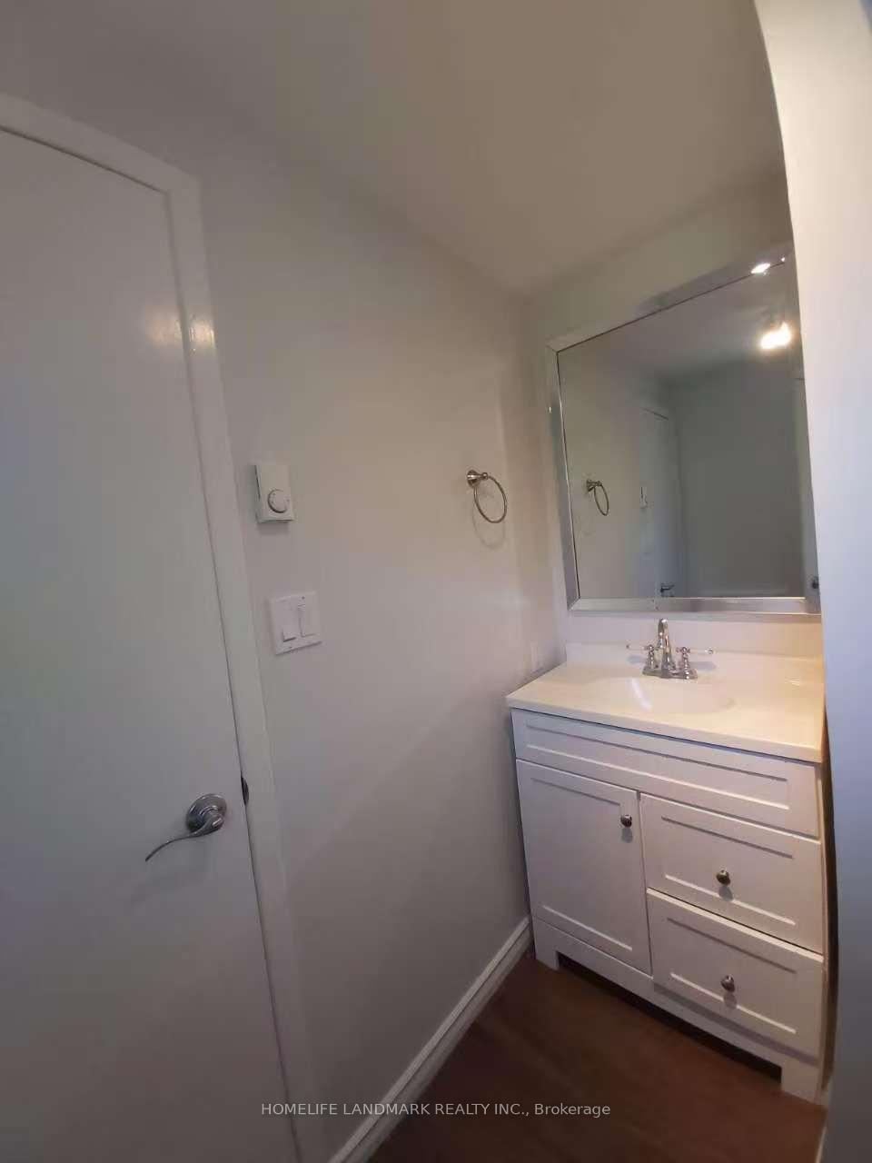 Photo 13 of 222 Tamarack Court, Oshawa, Lakeview — HOMEH