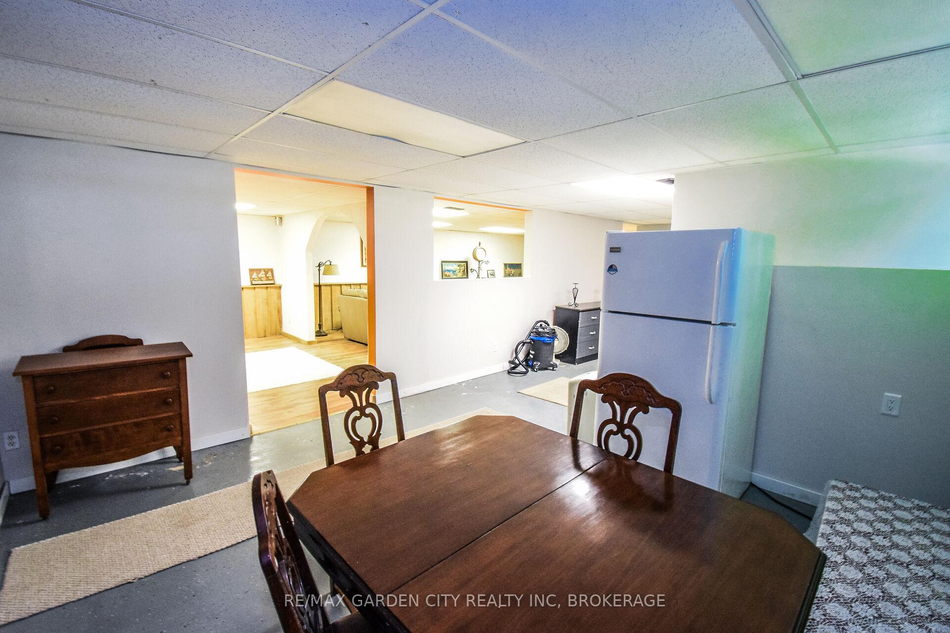 Photo 38 of 6467 Sauer Road, Niagara Falls, Lyons Creek — HOMEH