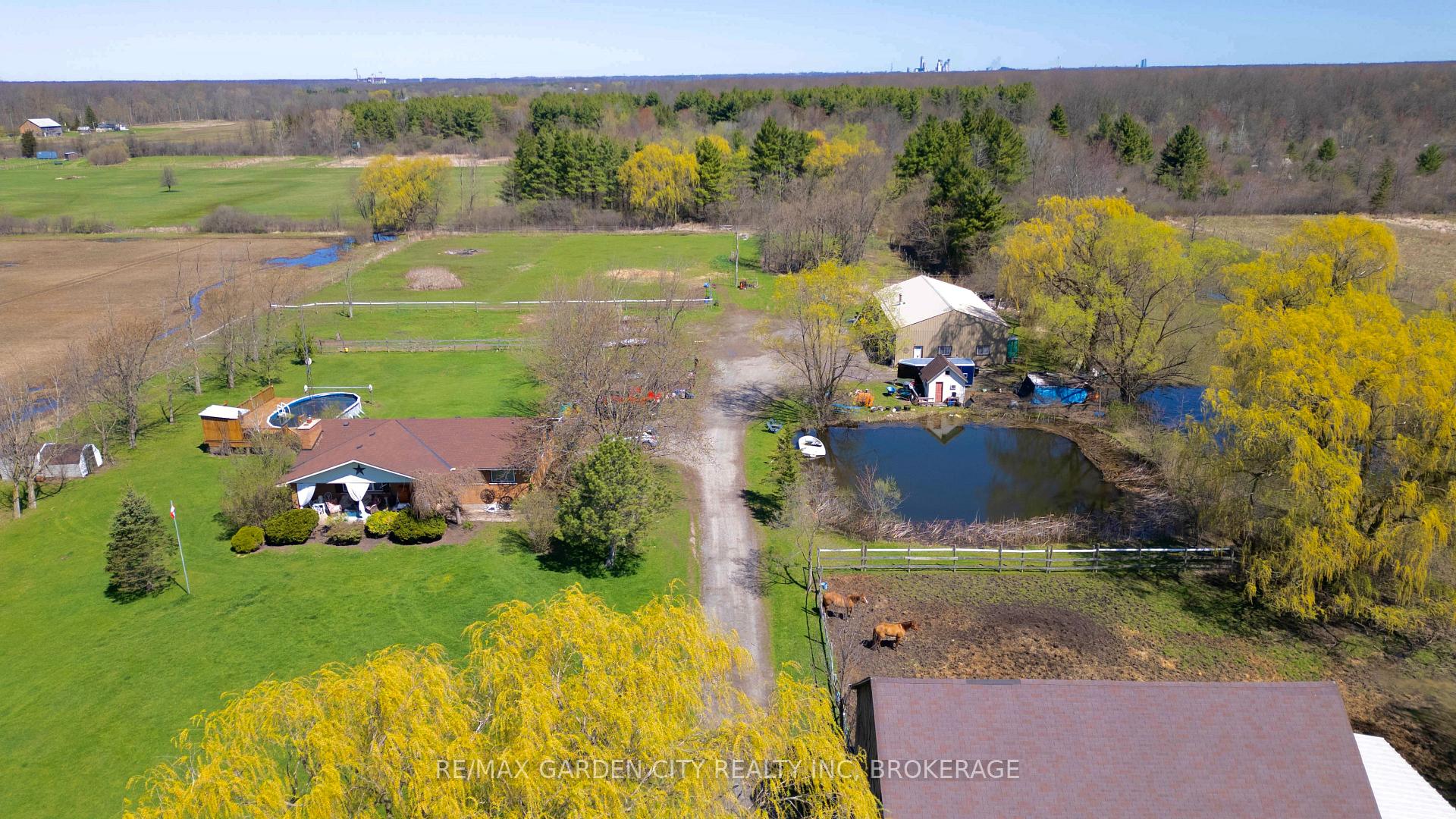 Photo 44 of 6467 Sauer Road, Niagara Falls, Lyons Creek — HOMEH