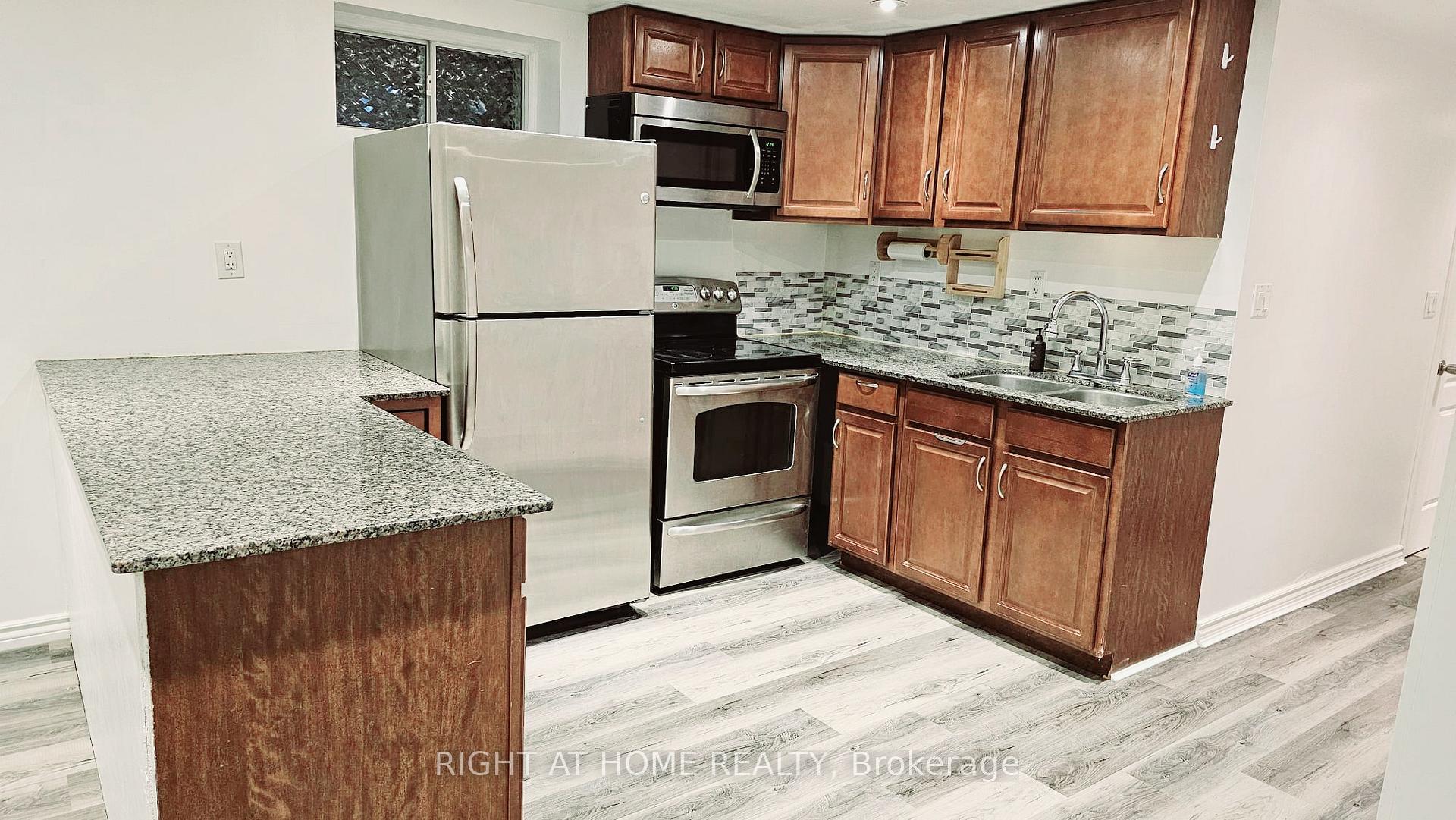 Photo 3 of 567 Coleridge Street, Oshawa, Donevan — HOMEH