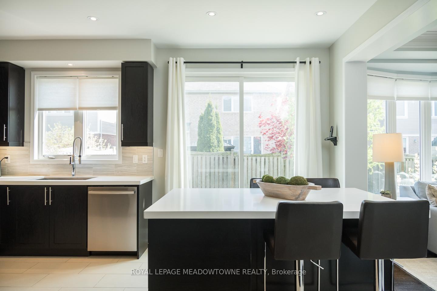 Photo 16 of 886 Savoline Boulevard, Milton, Harrison — HOMEH