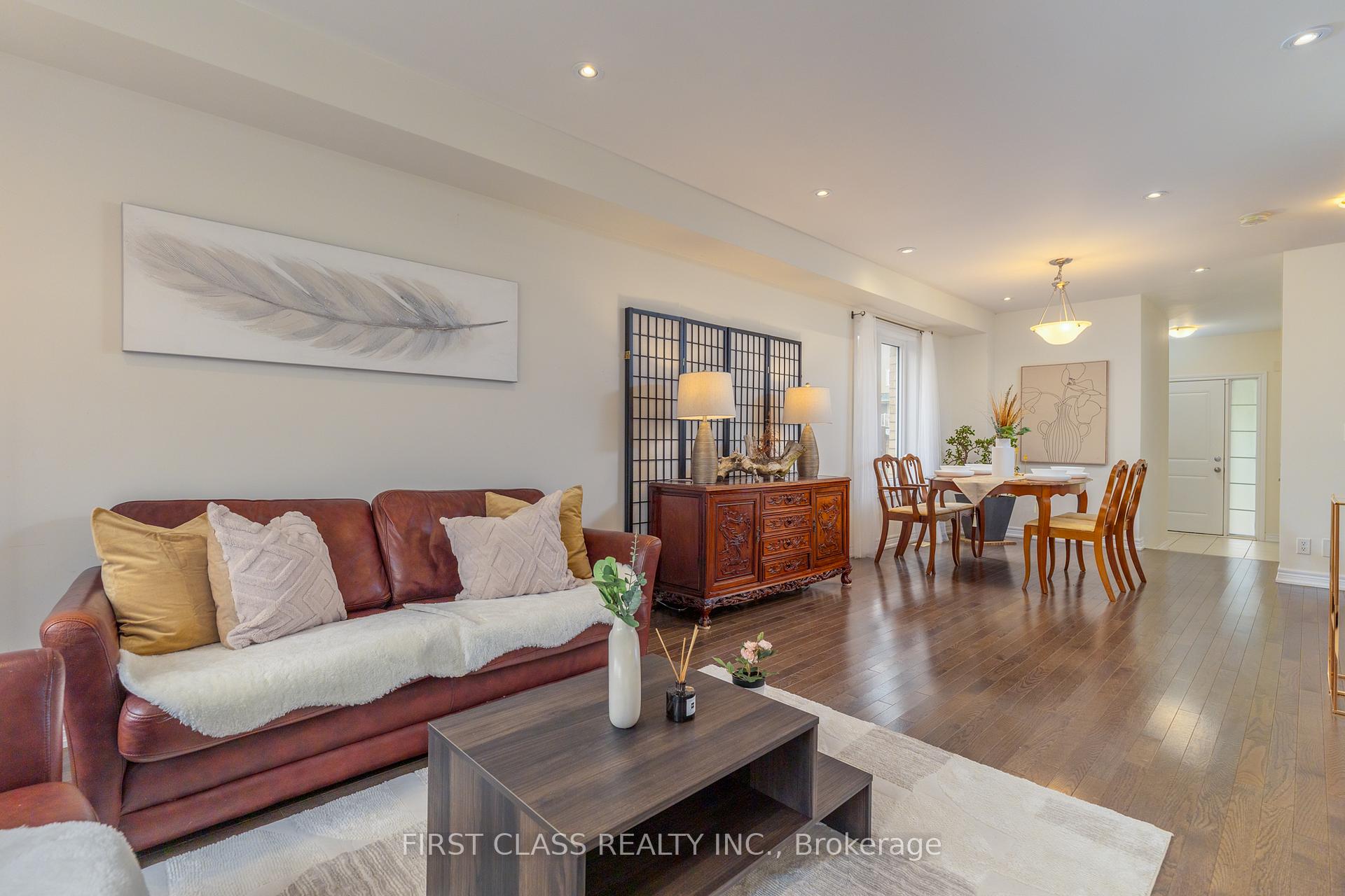 Photo 14 of 42 Great Gabe Crescent, Oshawa, Windfields — HOMEH