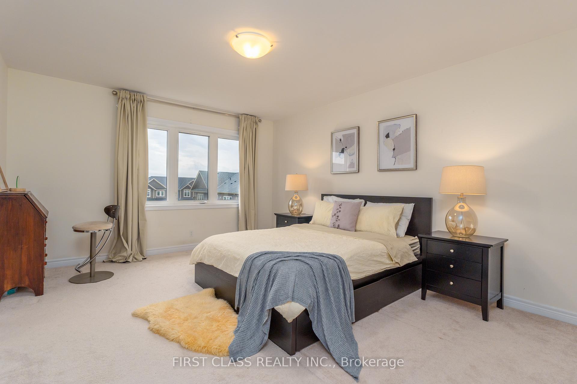 Photo 16 of 42 Great Gabe Crescent, Oshawa, Windfields — HOMEH