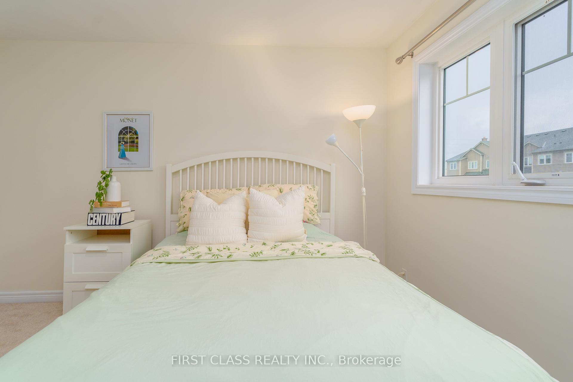 Photo 27 of 42 Great Gabe Crescent, Oshawa, Windfields — HOMEH