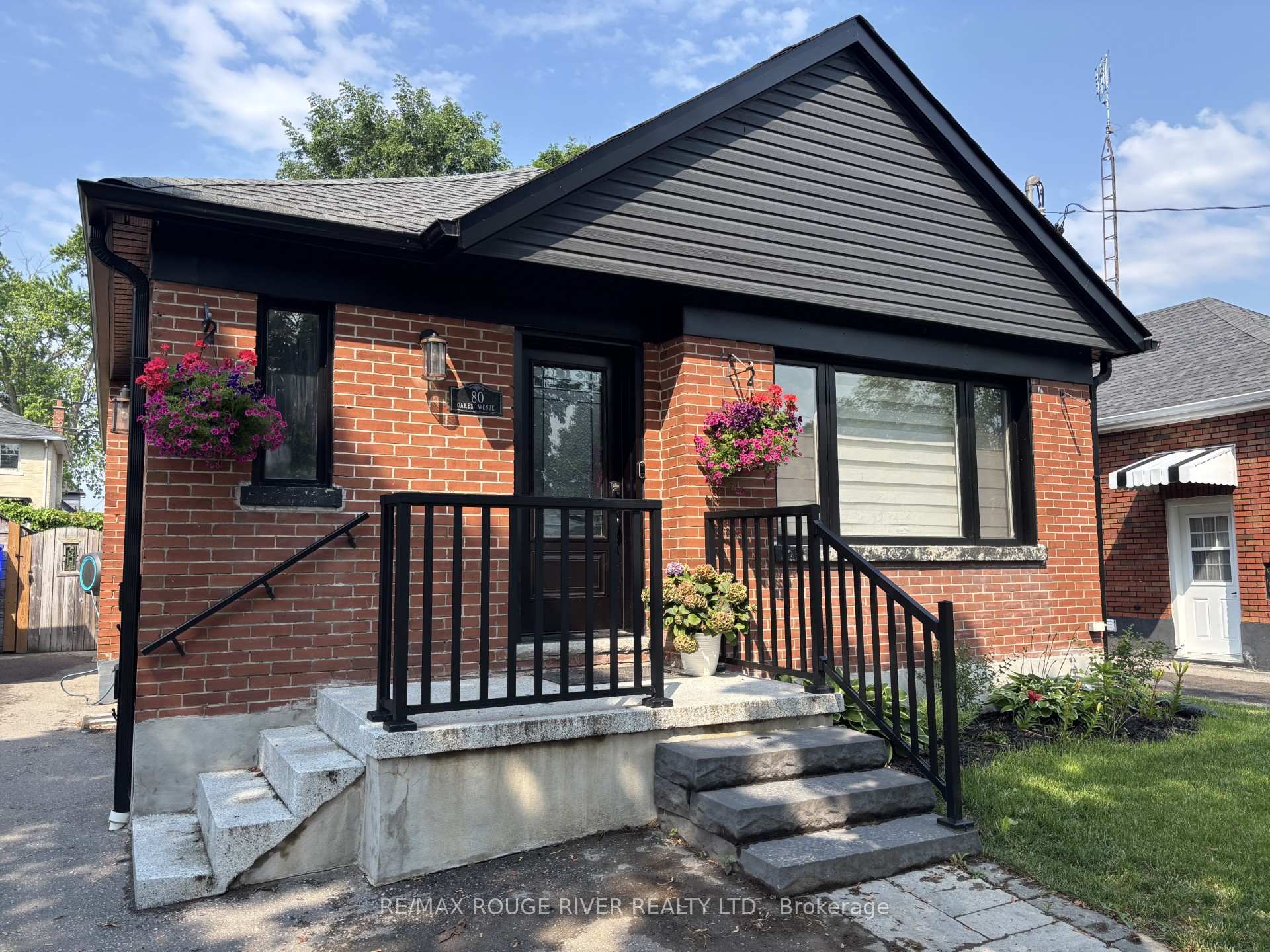 Photo 1 of 80 Oakes Avenue, Oshawa, O'Neill — HOMEH