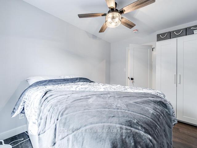 Photo 9 of 80 Oakes Avenue, Oshawa, O'Neill — HOMEH