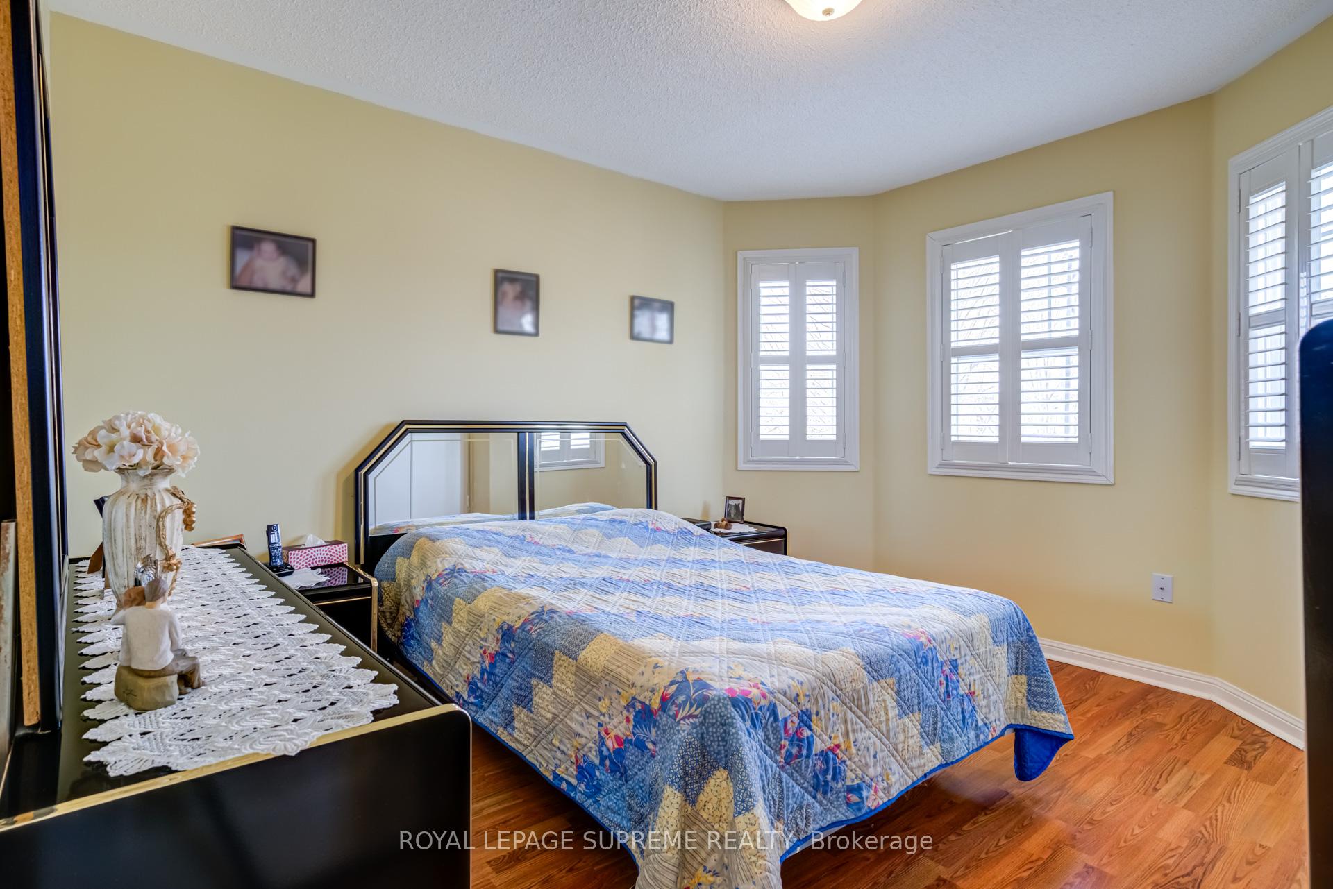 Photo 25 of 1063 Wallbrook Crescent, Milton, Beaty — HOMEH