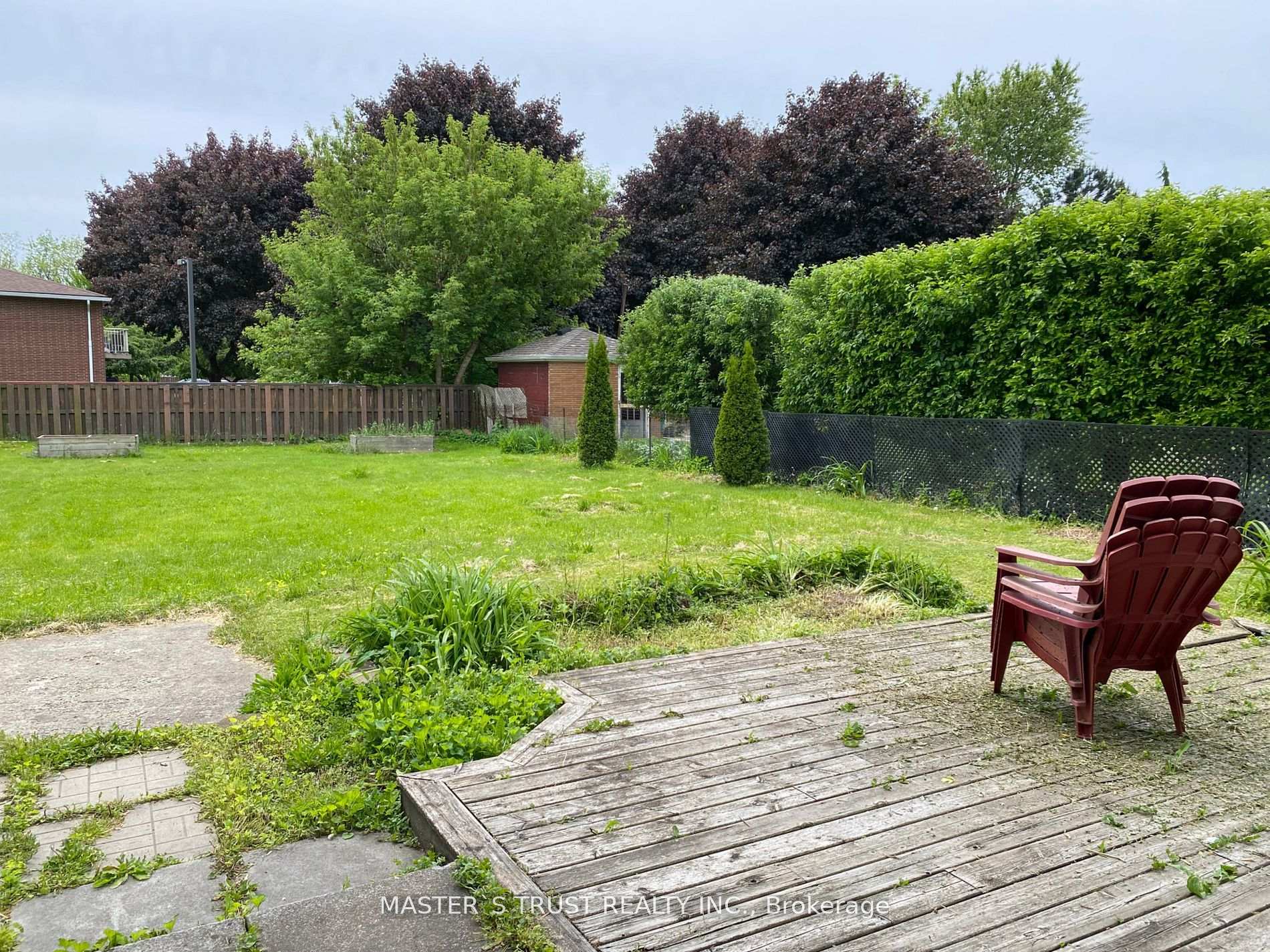 Photo 4 of 5724 Arthur Street, Niagara Falls, Cherrywood — HOMEH