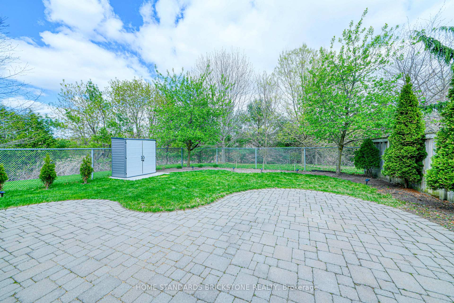 Photo 6 of 2135 Avalon Court, Oshawa, Kedron — HOMEH