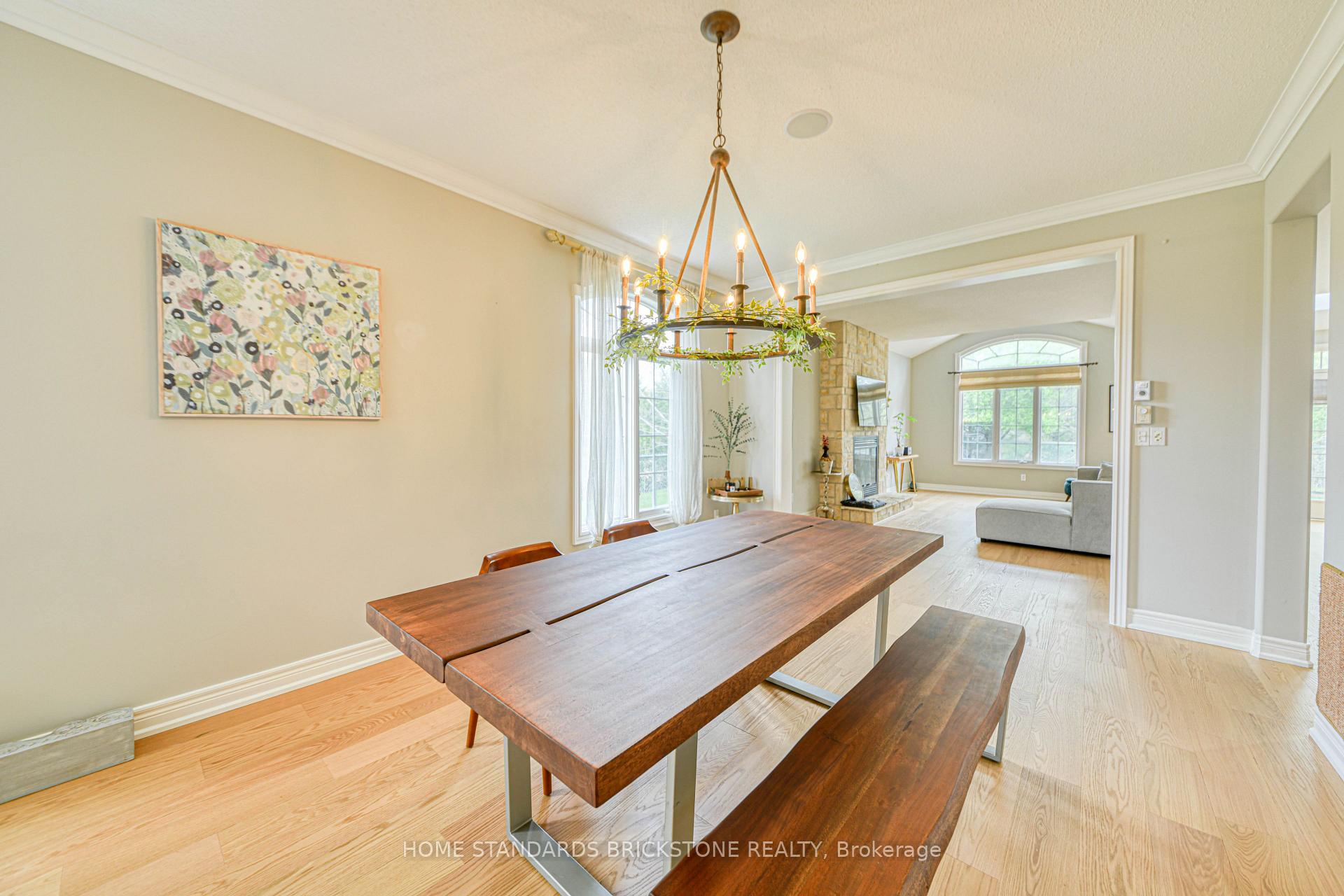 Photo 7 of 2135 Avalon Court, Oshawa, Kedron — HOMEH
