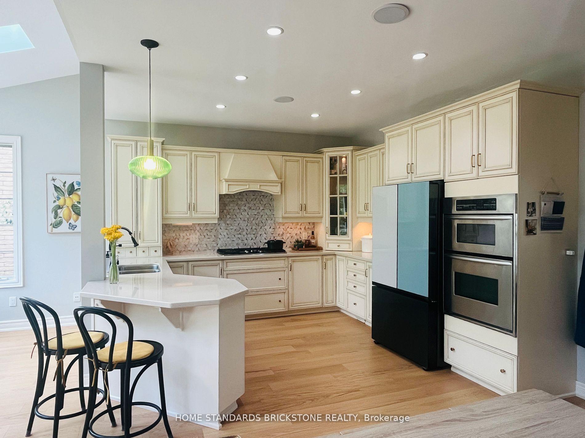 Photo 14 of 2135 Avalon Court, Oshawa, Kedron — HOMEH