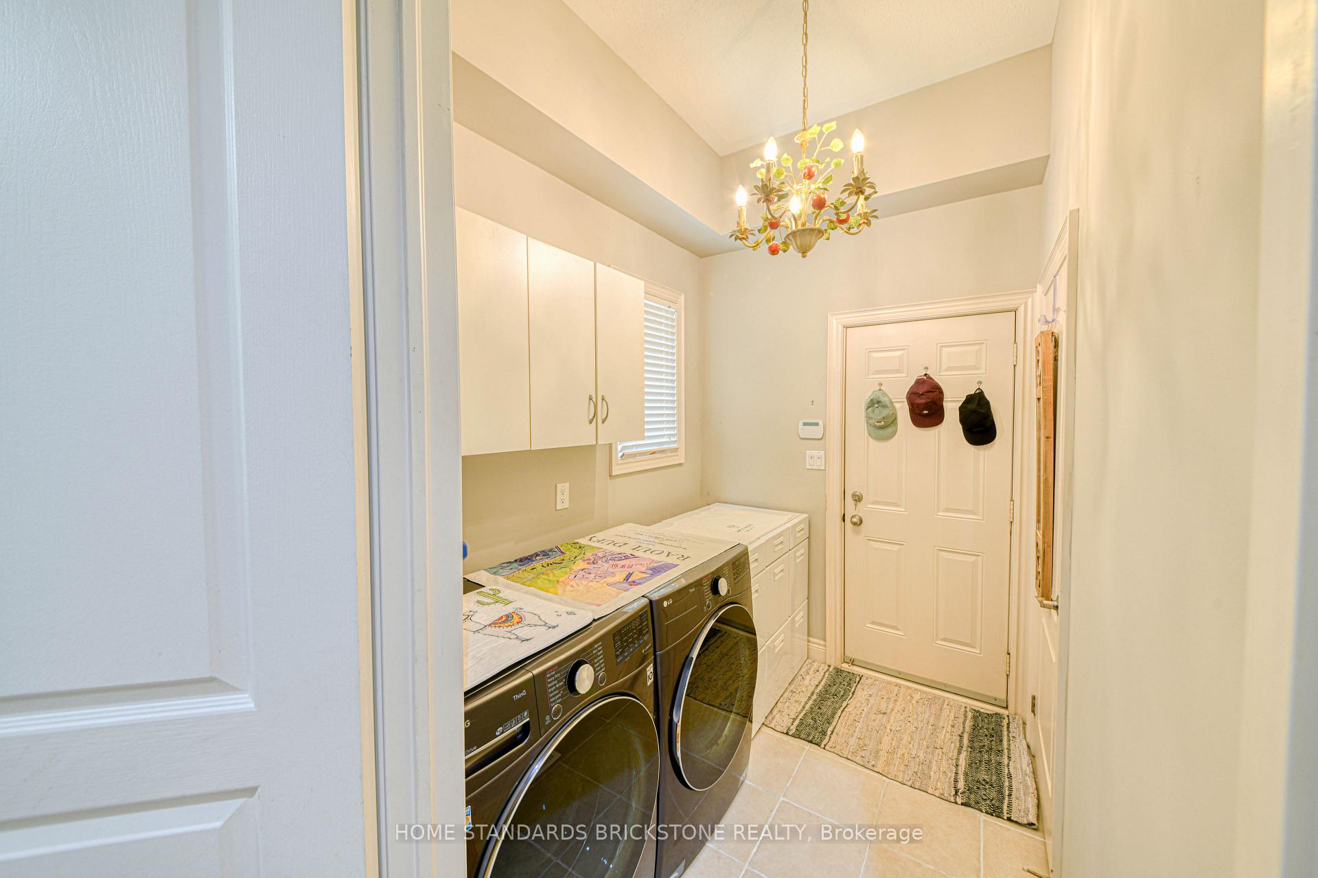 Photo 18 of 2135 Avalon Court, Oshawa, Kedron — HOMEH
