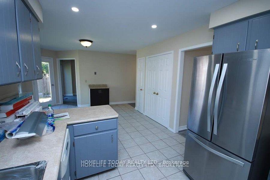 Photo 15 of 2390 Wildwood Crescent, Pickering, Brock Ridge — HOMEH