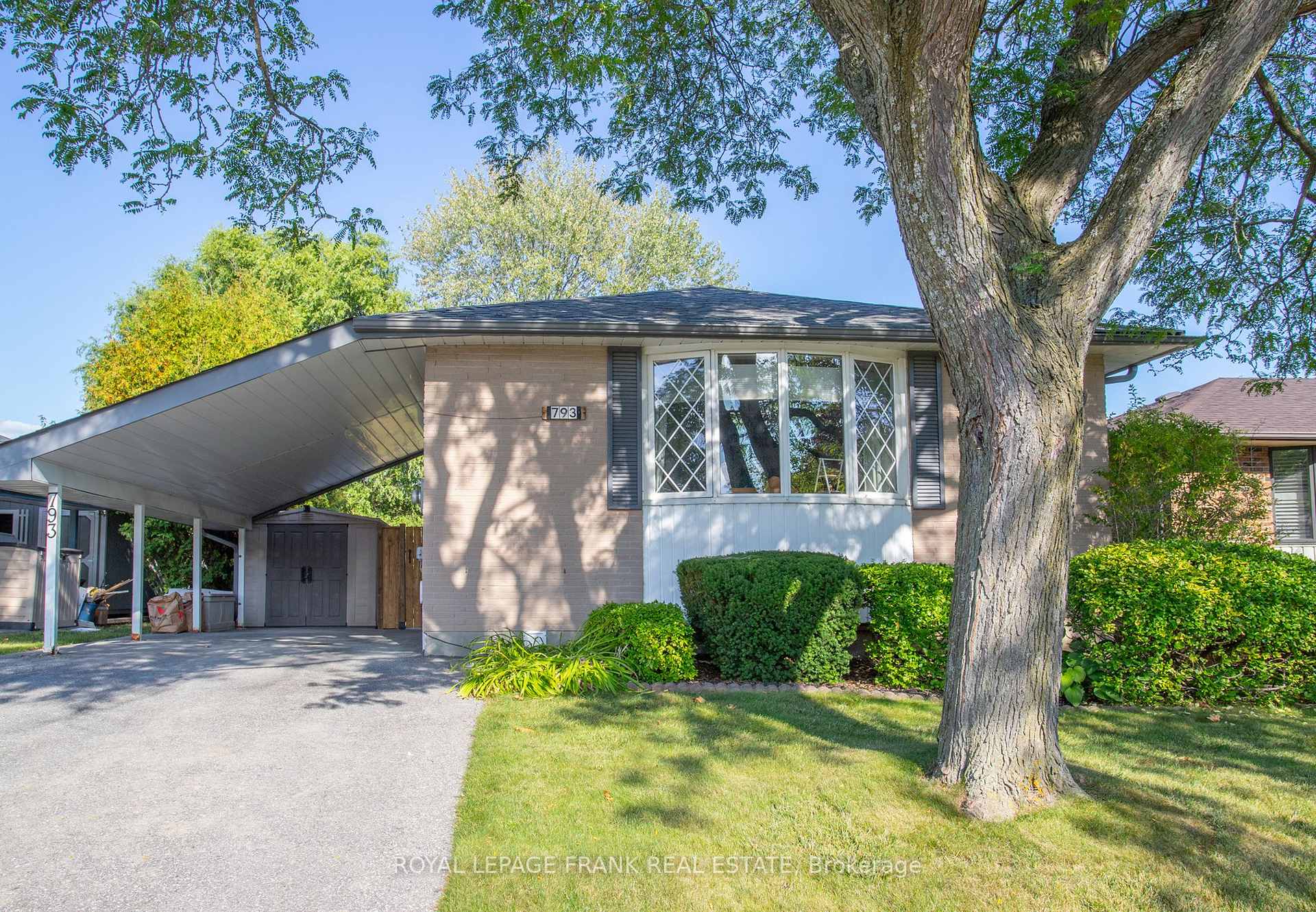 Front of 793 Central Park Boulevard N