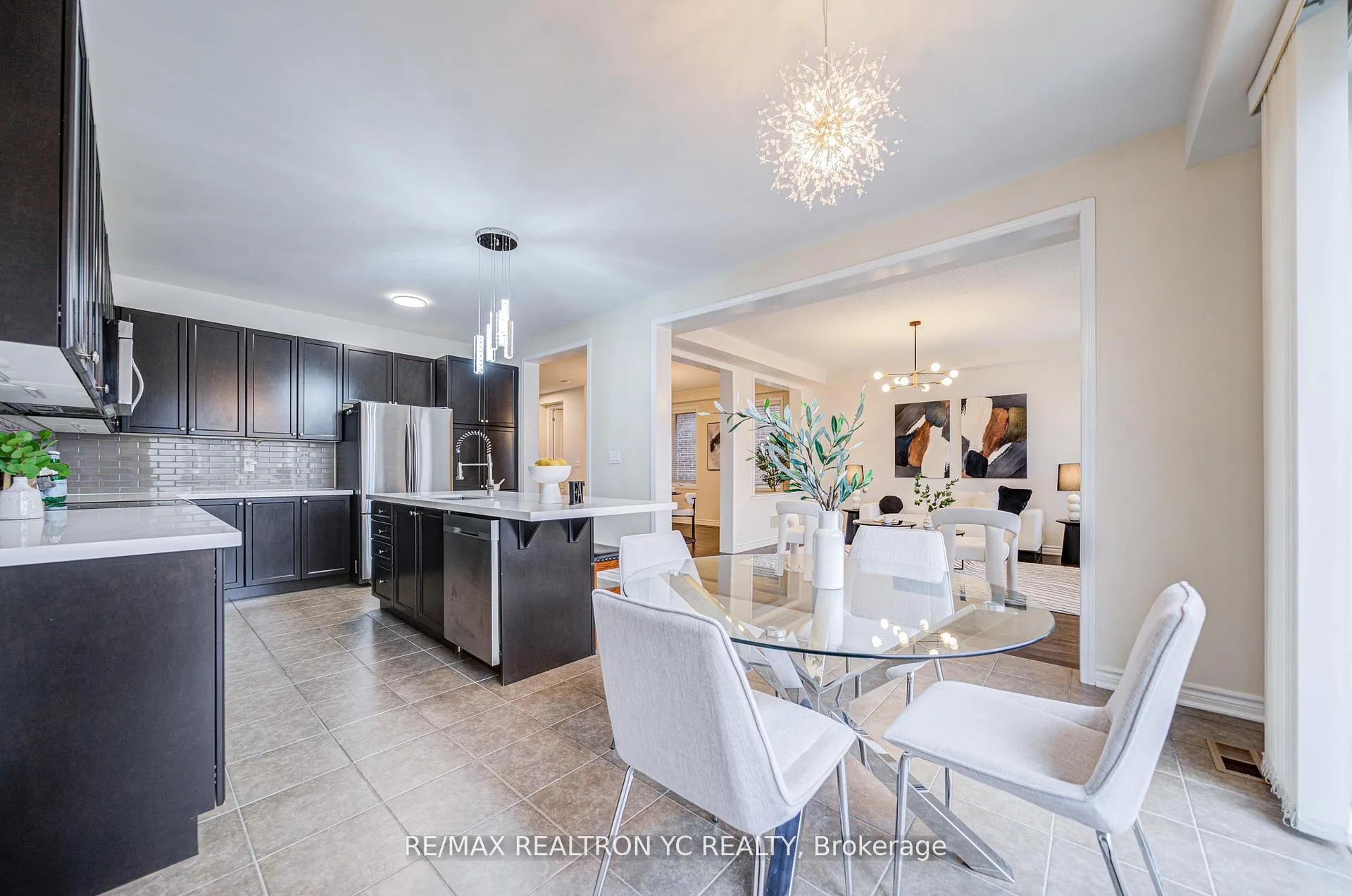Photo 11 of 1014 Biason Circle, Milton, Willmott — HOMEH