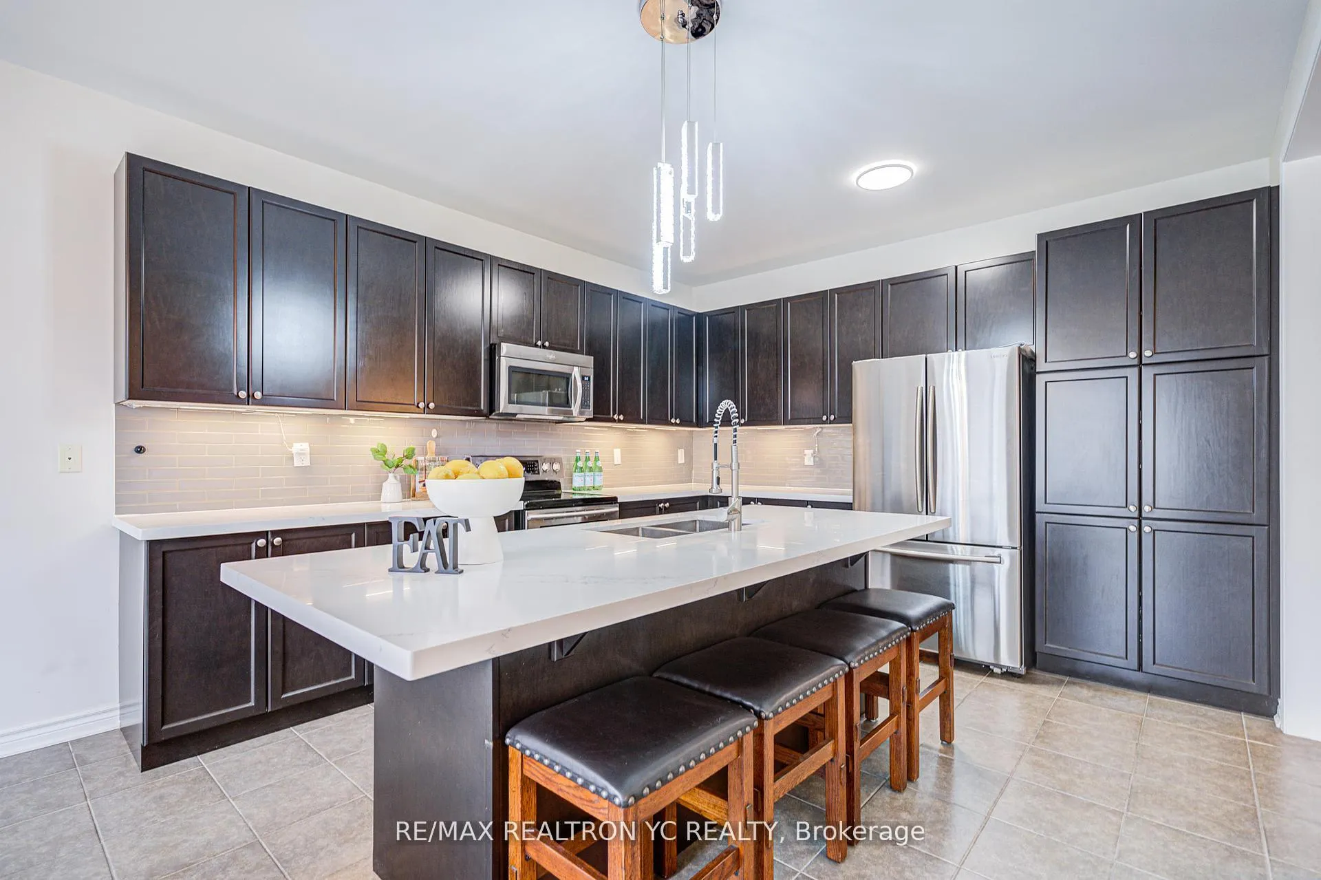 Photo 13 of 1014 Biason Circle, Milton, Willmott — HOMEH