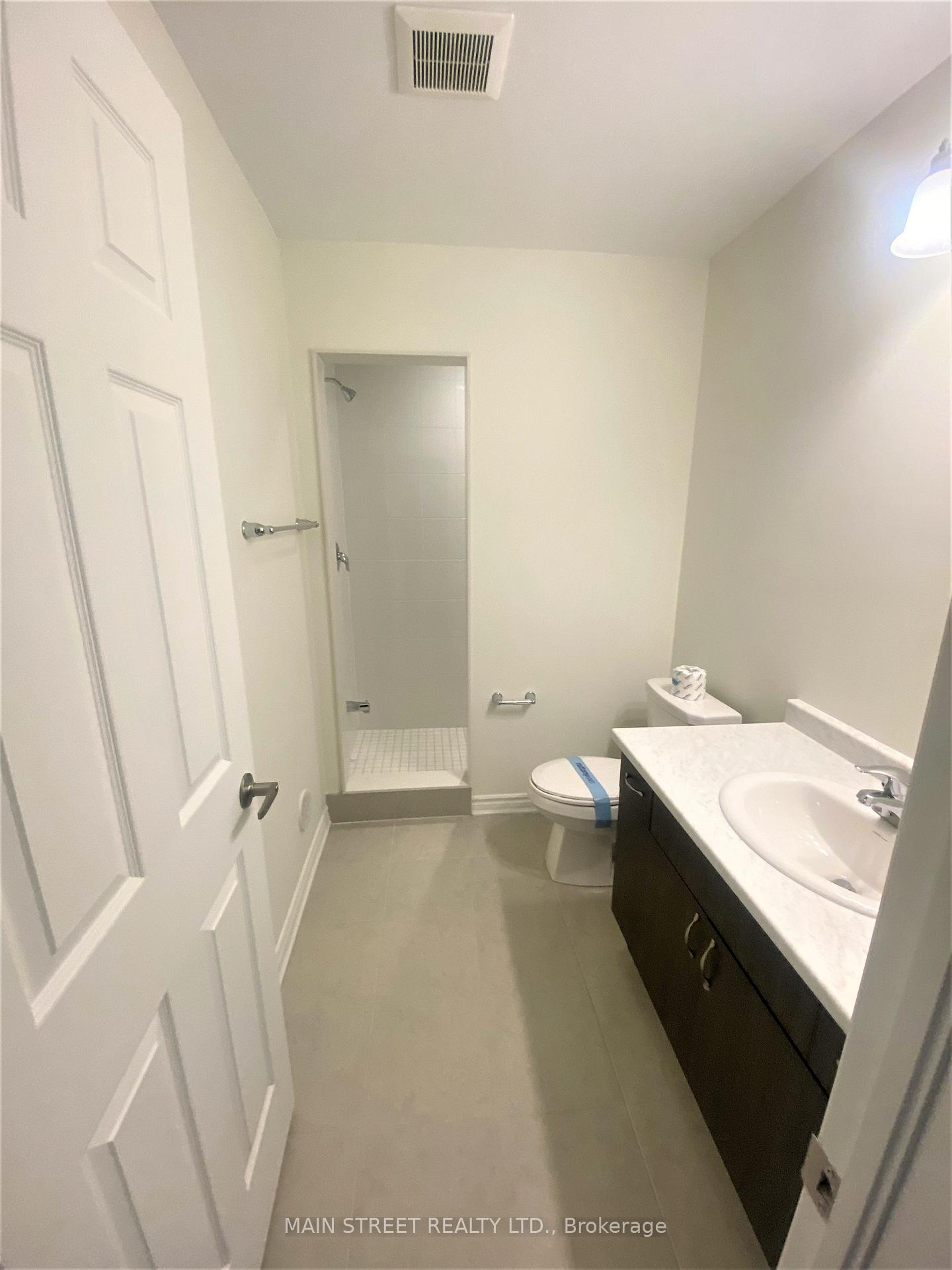 Photo 14 of 3329 Thunderbird Promenade, Pickering, Rural Pickering — HOMEH