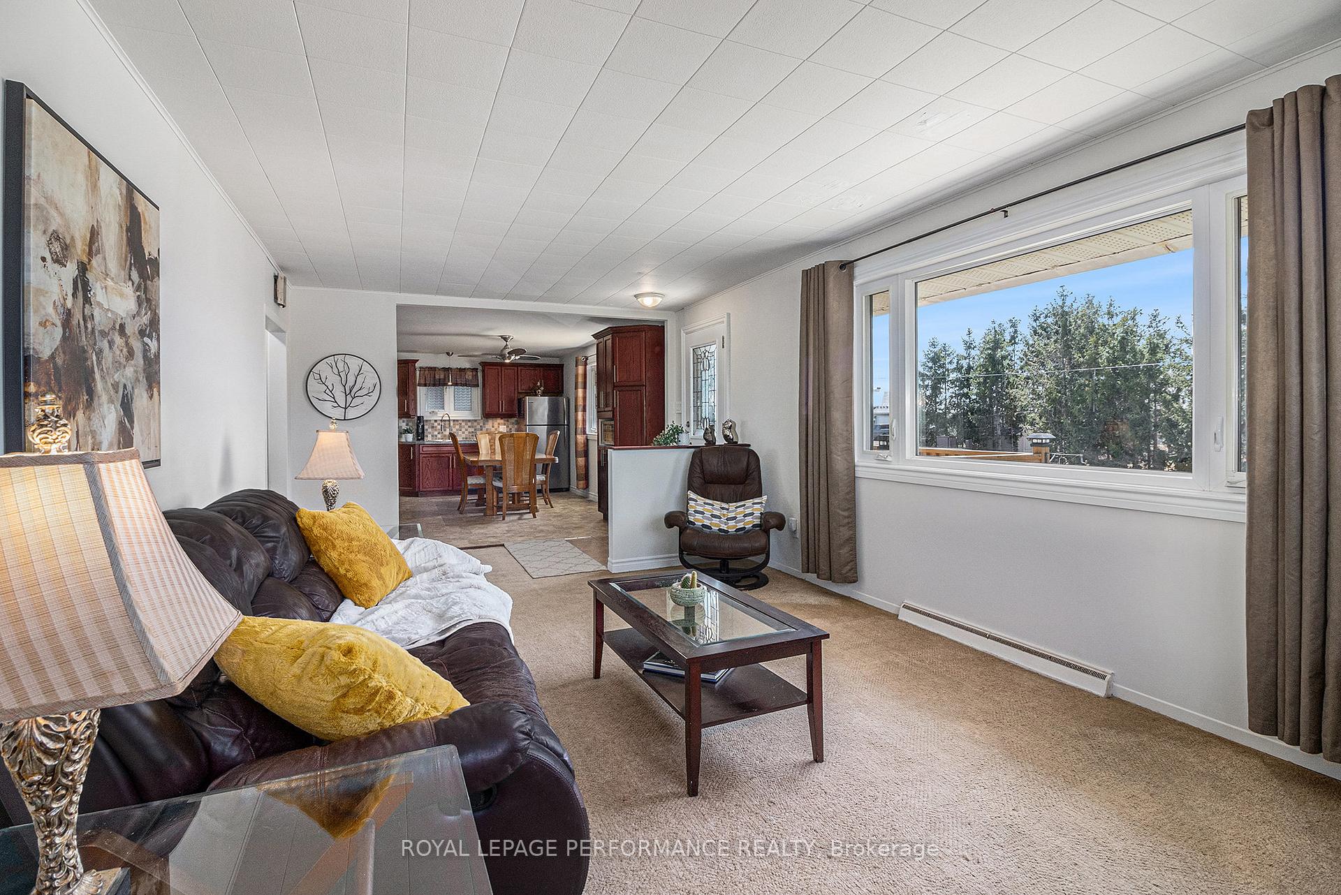 Photo 5 of 3551 Lafleur Road, Ottawa, Sarsfield/Bearbrook — HOMEH