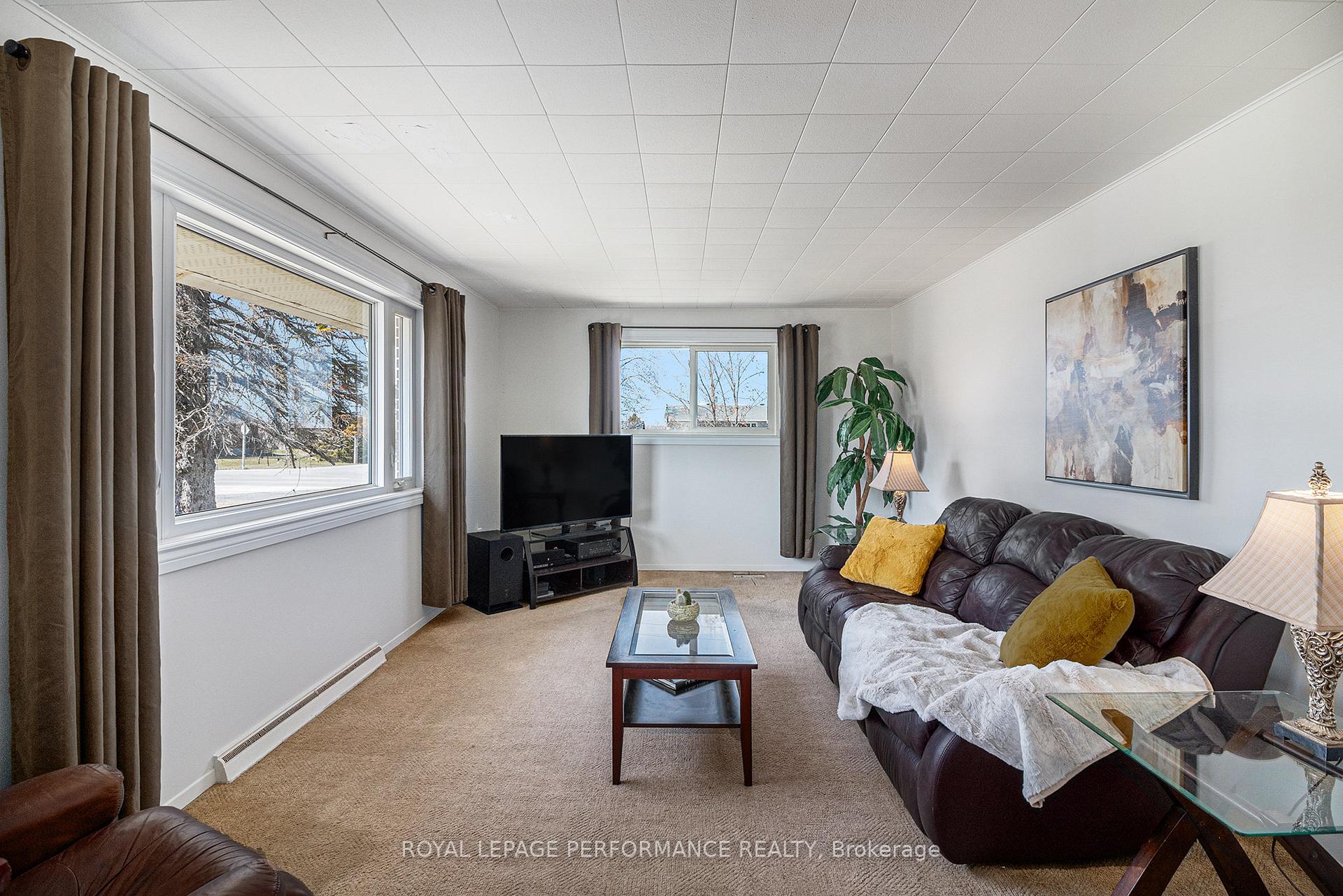 Photo 8 of 3551 Lafleur Road, Ottawa, Sarsfield/Bearbrook — HOMEH