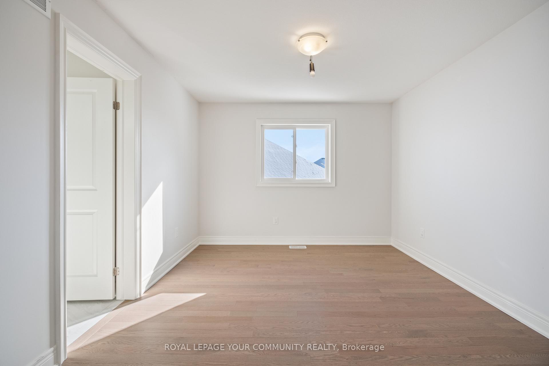 Photo 23 of 9429 Tallgrass Avenue, Niagara Falls, Lyons Creek — HOMEH
