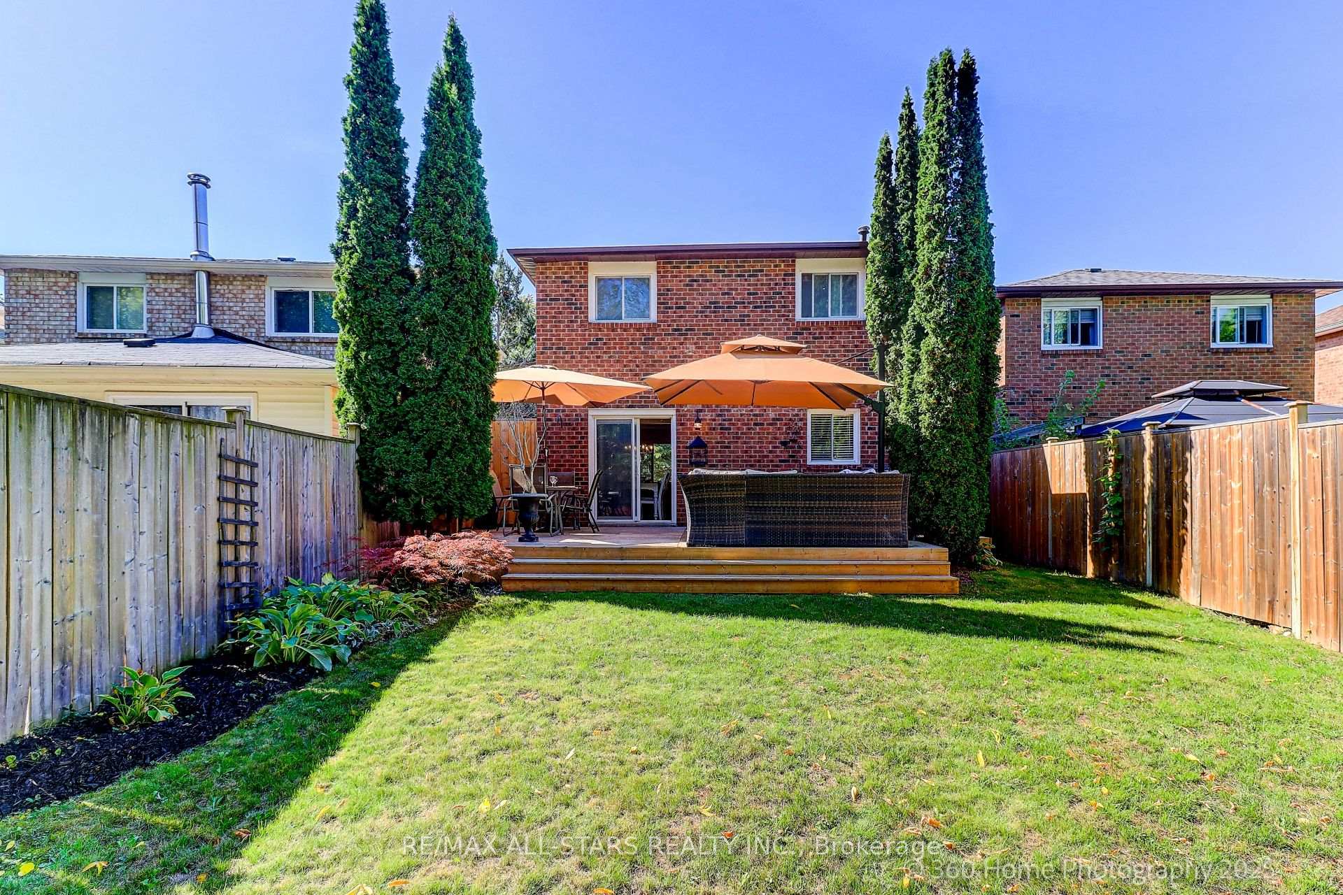 Photo 23 of 689 Foxwood Trail, Pickering, Amberlea — HOMEH