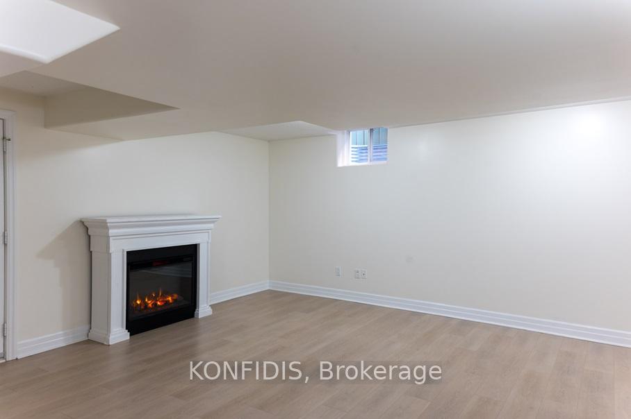 Photo 11 of Unit (Bsmt), 836 Coldstream Drive, Oshawa, Taunton — HOMEH