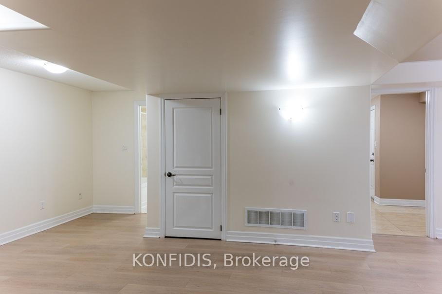 Photo 13 of Unit (Bsmt), 836 Coldstream Drive, Oshawa, Taunton — HOMEH