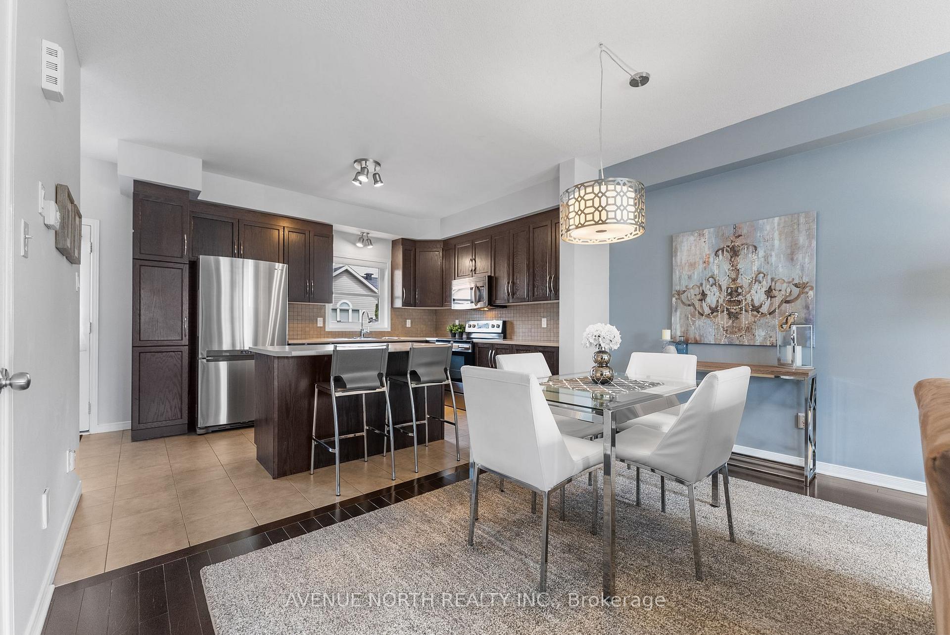 Photo 9 of 138 Potts Private, Ottawa, Notting Hill/Summerside — HOMEH