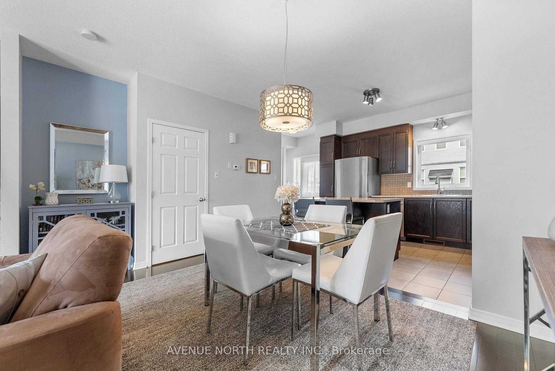 Photo 10 of 138 Potts Private, Ottawa, Notting Hill/Summerside — HOMEH