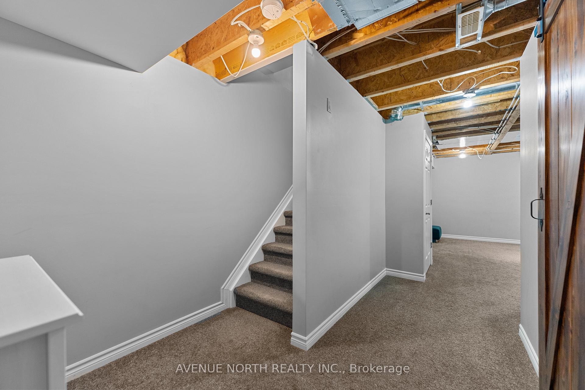 Photo 21 of 138 Potts Private, Ottawa, Notting Hill/Summerside — HOMEH