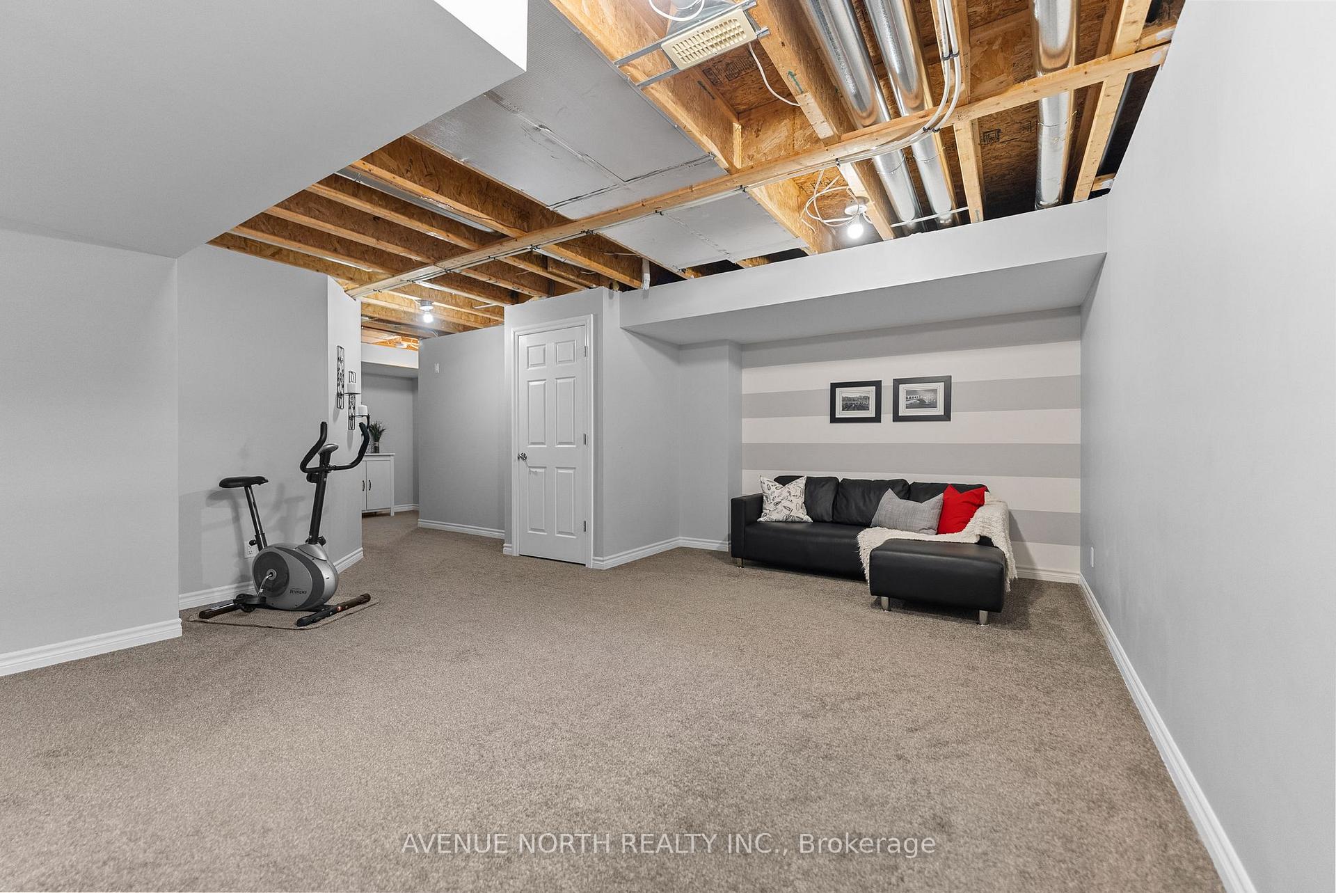 Photo 22 of 138 Potts Private, Ottawa, Notting Hill/Summerside — HOMEH