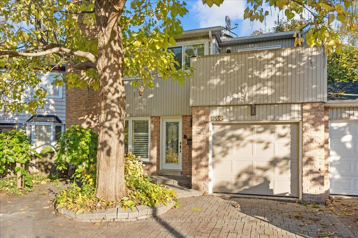 Photo 1 of 1238 Charlotte Circle, Pickering, Liverpool — HOMEH
