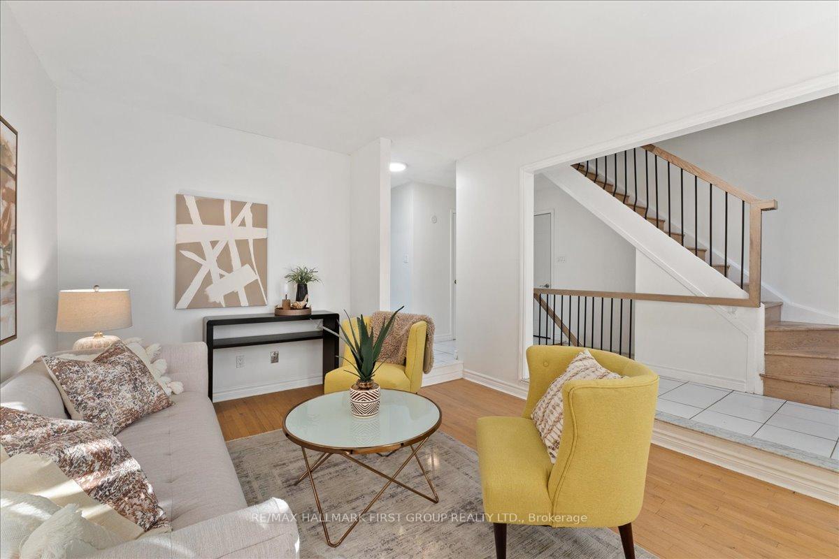 Photo 6 of 1238 Charlotte Circle, Pickering, Liverpool — HOMEH