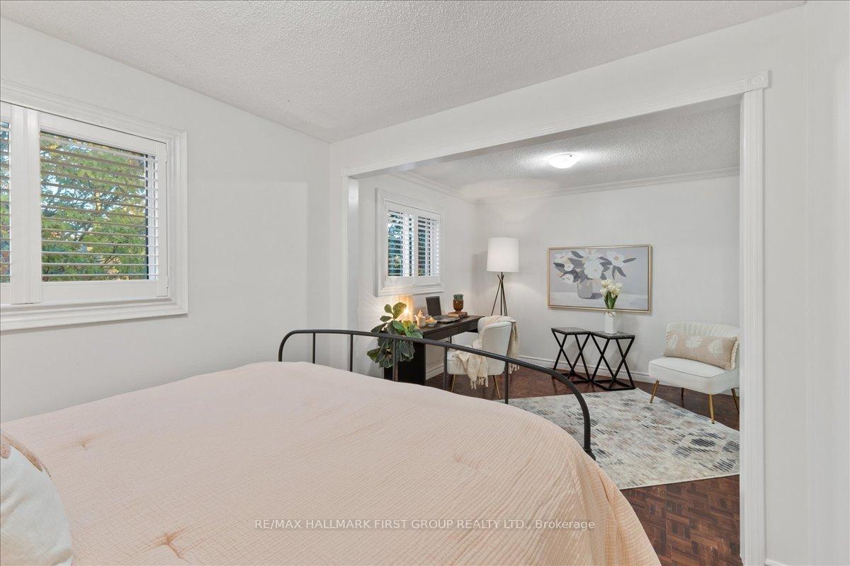 Photo 18 of 1238 Charlotte Circle, Pickering, Liverpool — HOMEH