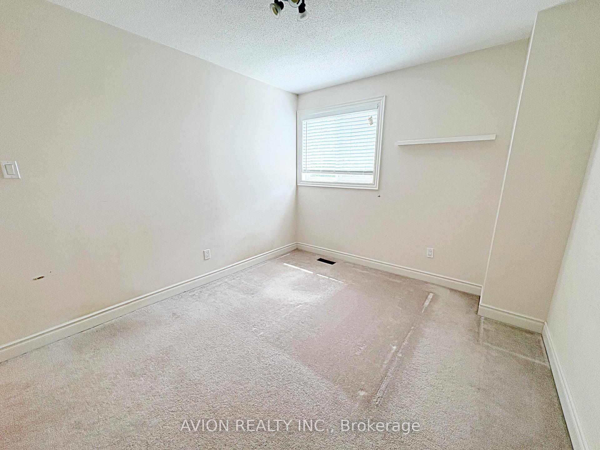 Photo 24 of 2396 Annan Woods Drive, Pickering, Brock Ridge — HOMEH