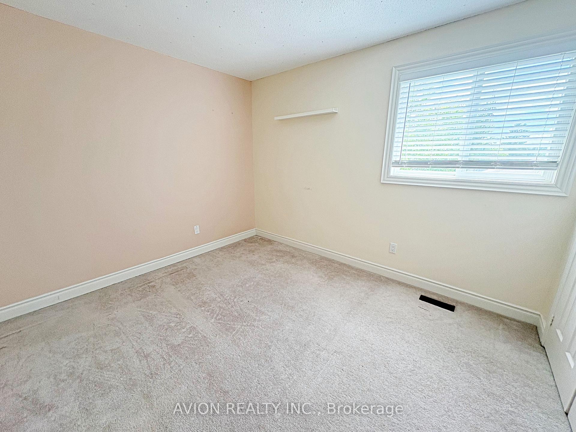 Photo 25 of 2396 Annan Woods Drive, Pickering, Brock Ridge — HOMEH