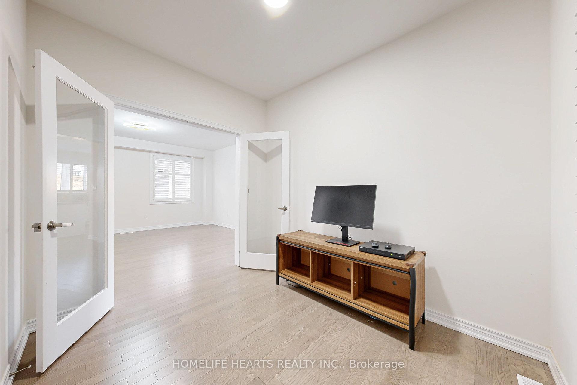 Photo 19 of 1276 Klondike Drive, Oshawa, Kedron — HOMEH