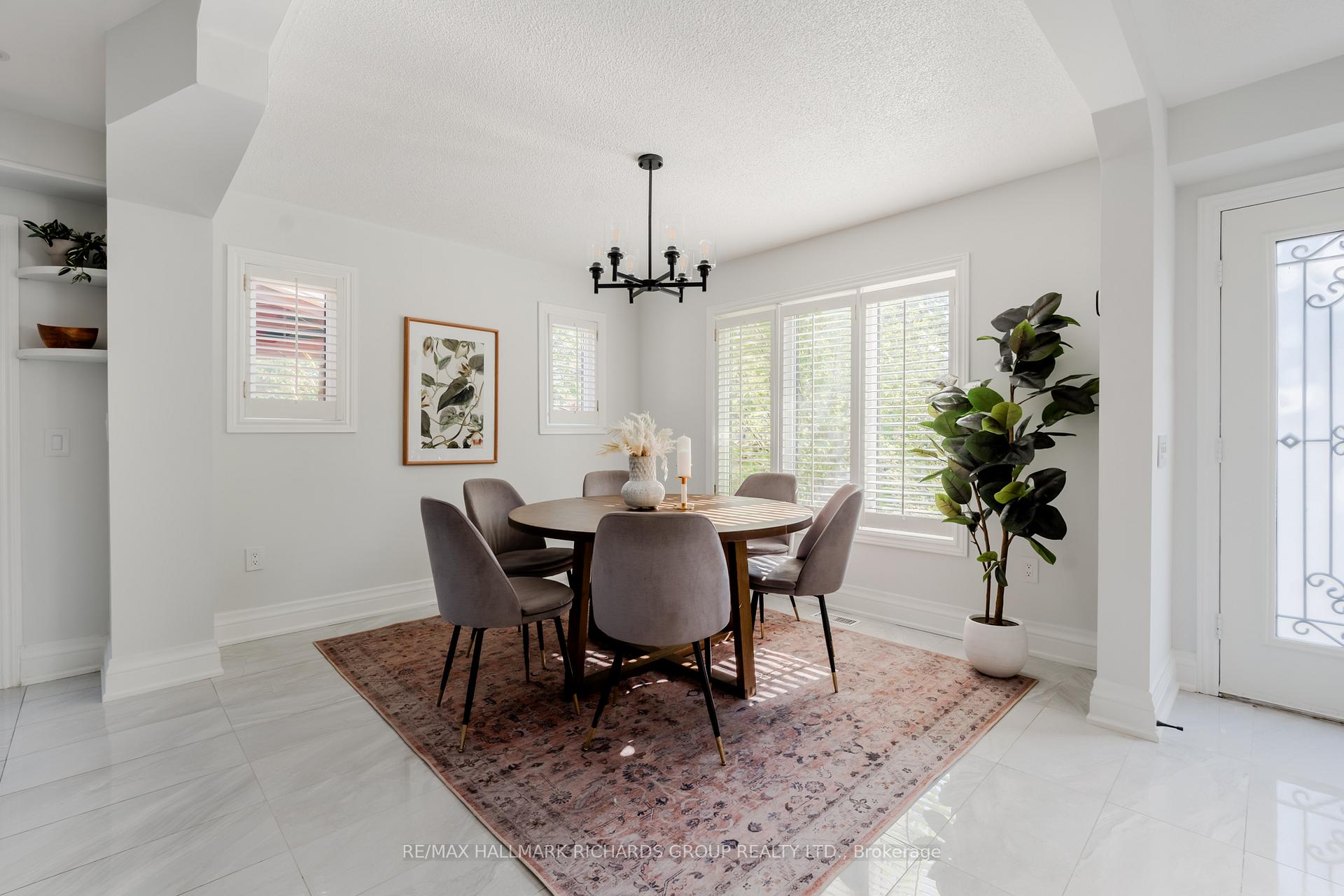 Photo 8 of 1531 Arcadia Square, Pickering, Amberlea — HOMEH