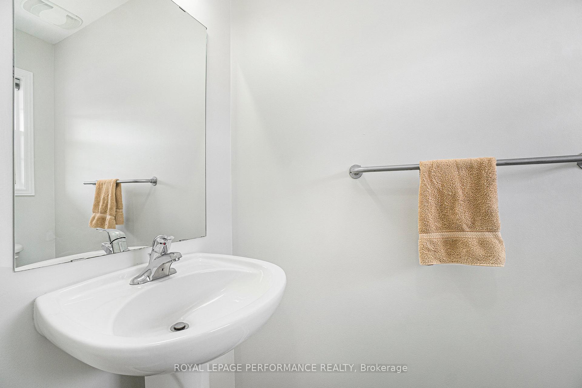 Photo 15 of 161 Topham Terrace, Ottawa, Fallingbrook/Gardenway South — HOMEH