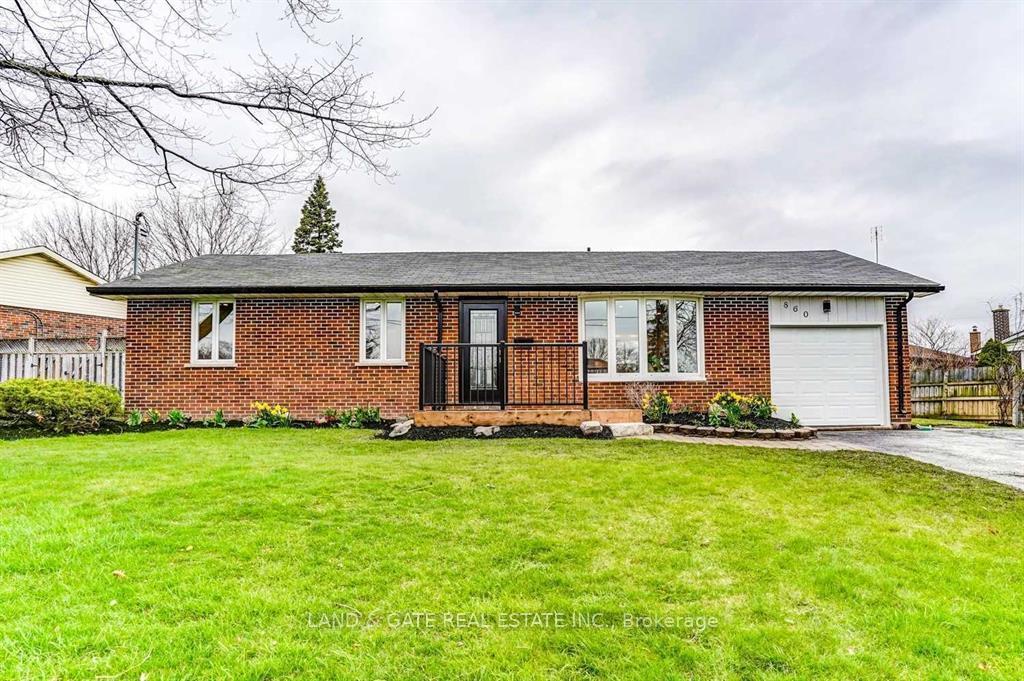 Photo 2 of Unit UPPER, 860 Carnation Court, Oshawa, Donevan — HOMEH