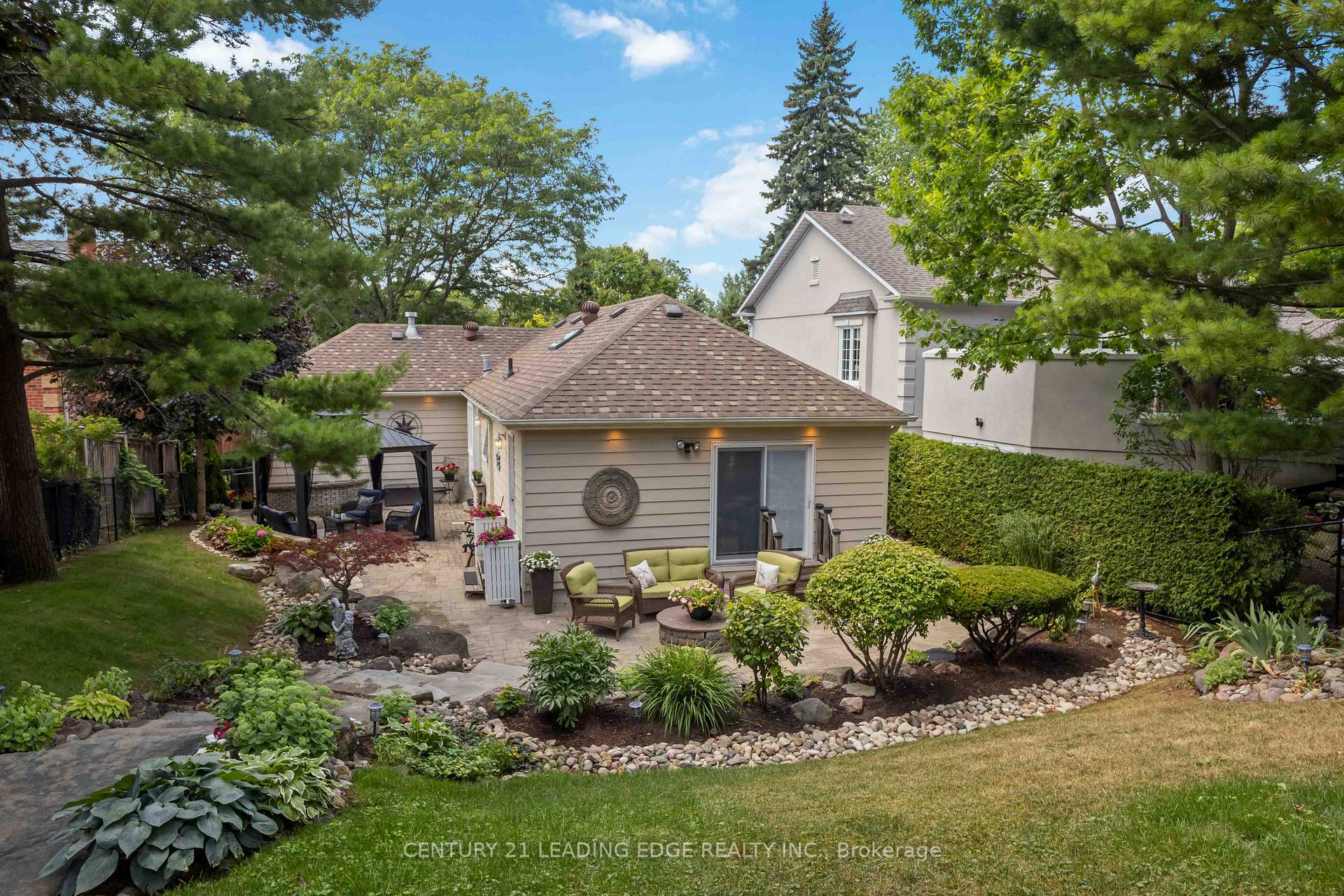 Photo 3 of 1801 Appleview Road, Pickering, Dunbarton — HOMEH