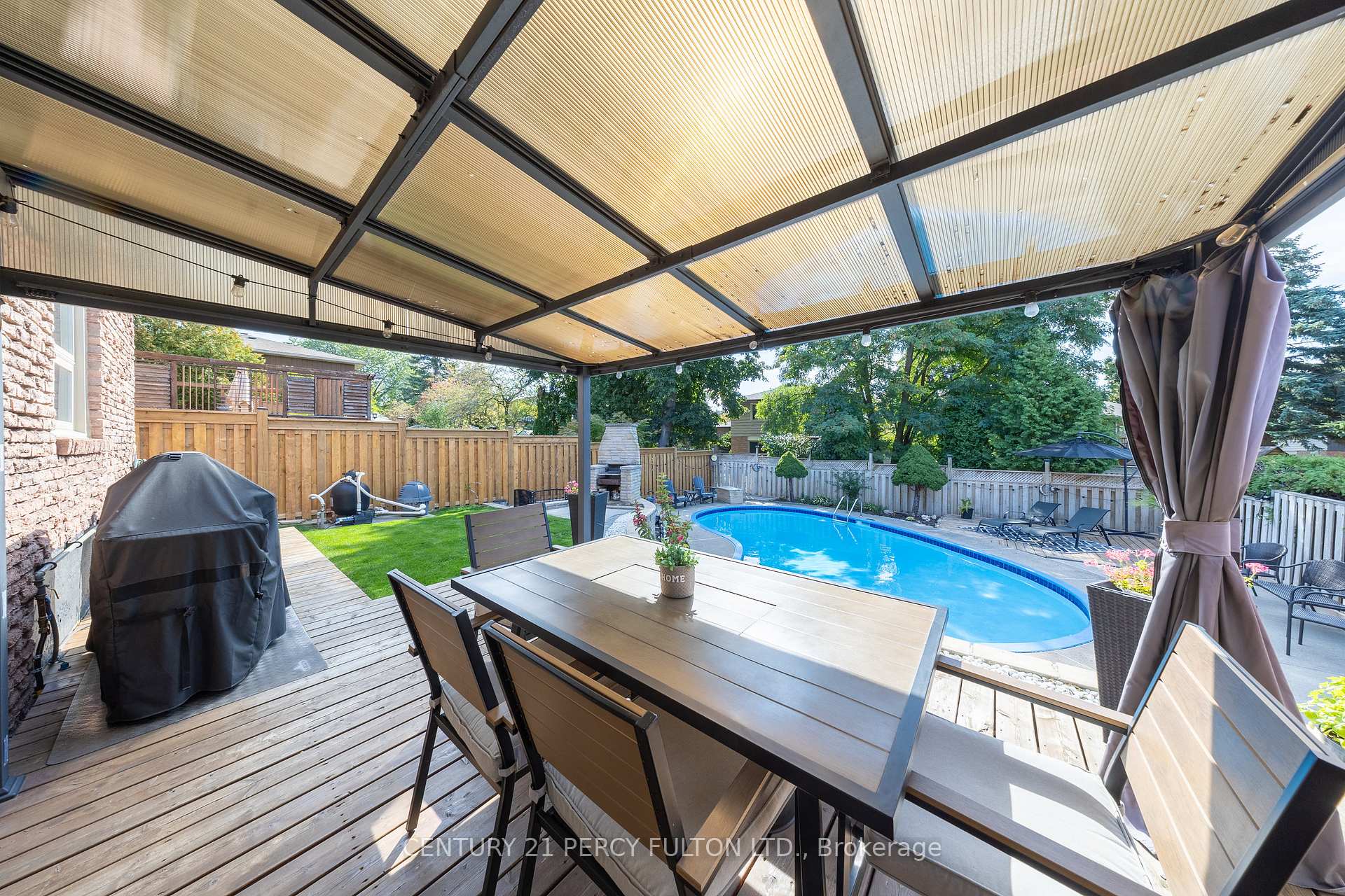 Photo 12 of 807 Jacqueline Avenue, Pickering, Amberlea — HOMEH