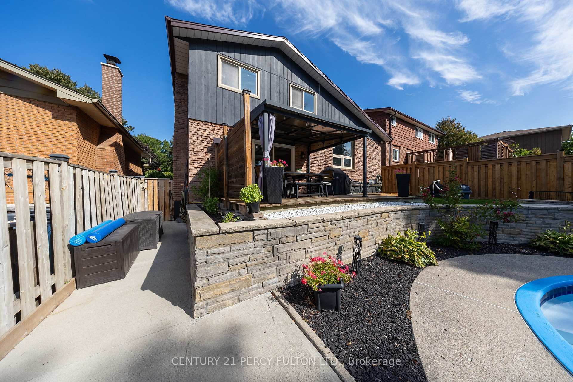 Photo 17 of 807 Jacqueline Avenue, Pickering, Amberlea — HOMEH