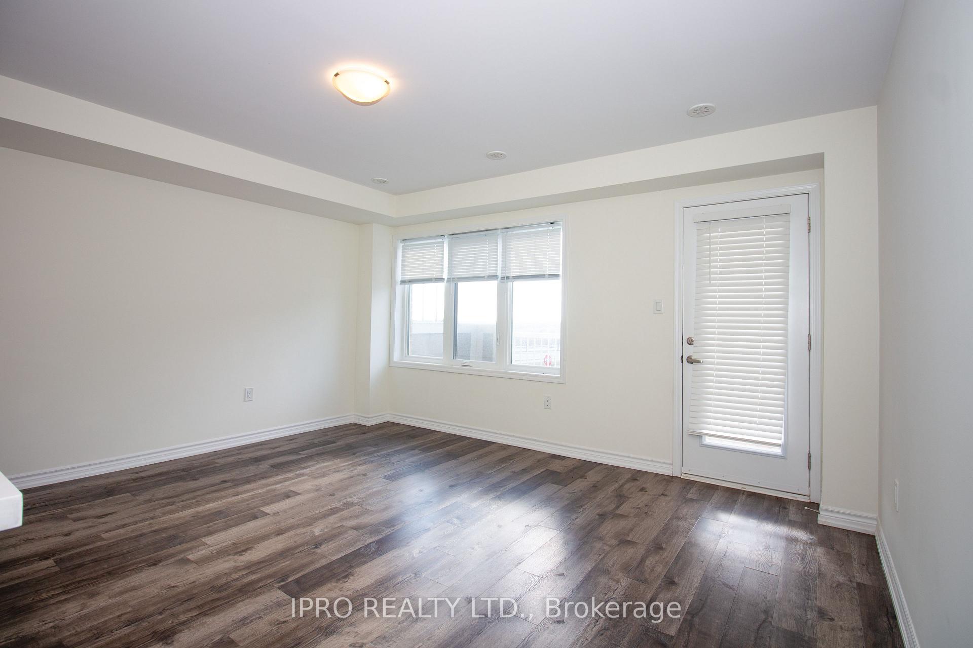 Photo 8 of 997 Alder Gate, Milton, Cobban — HOMEH