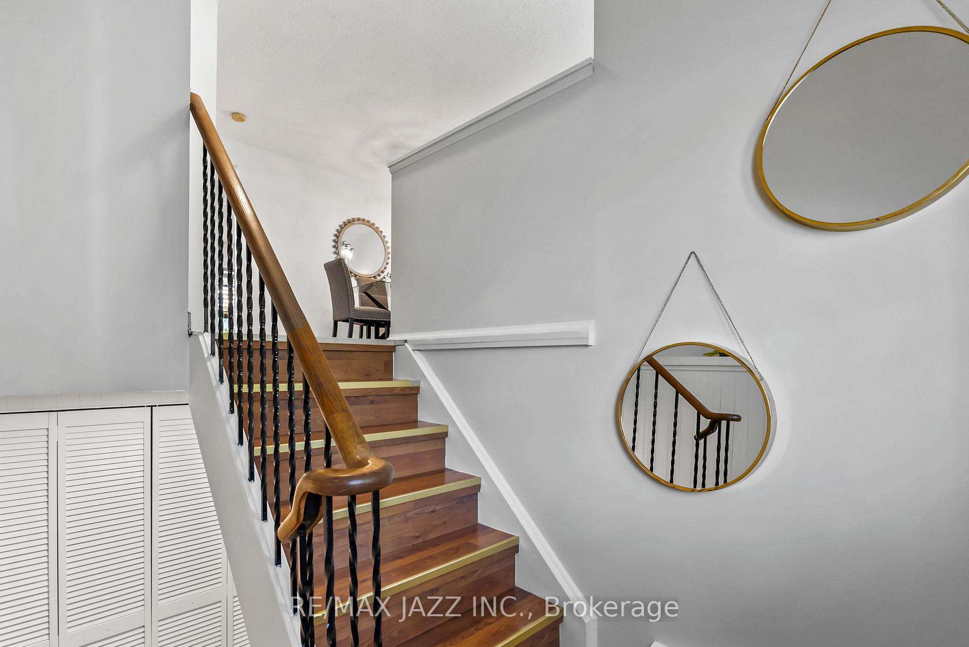 Photo 9 of 1326 Valley Drive, Oshawa, Lakeview — HOMEH