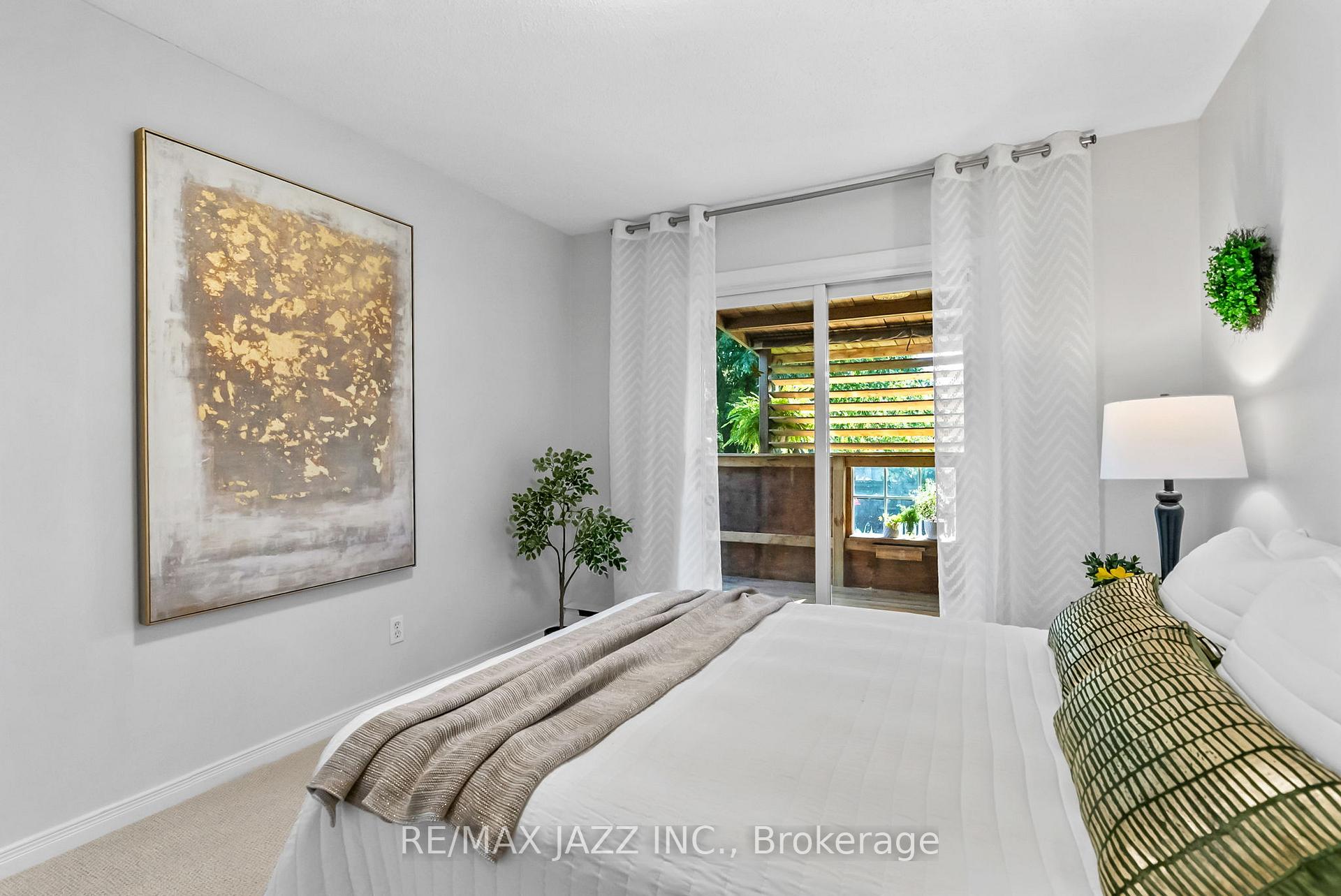 Photo 25 of 1326 Valley Drive, Oshawa, Lakeview — HOMEH