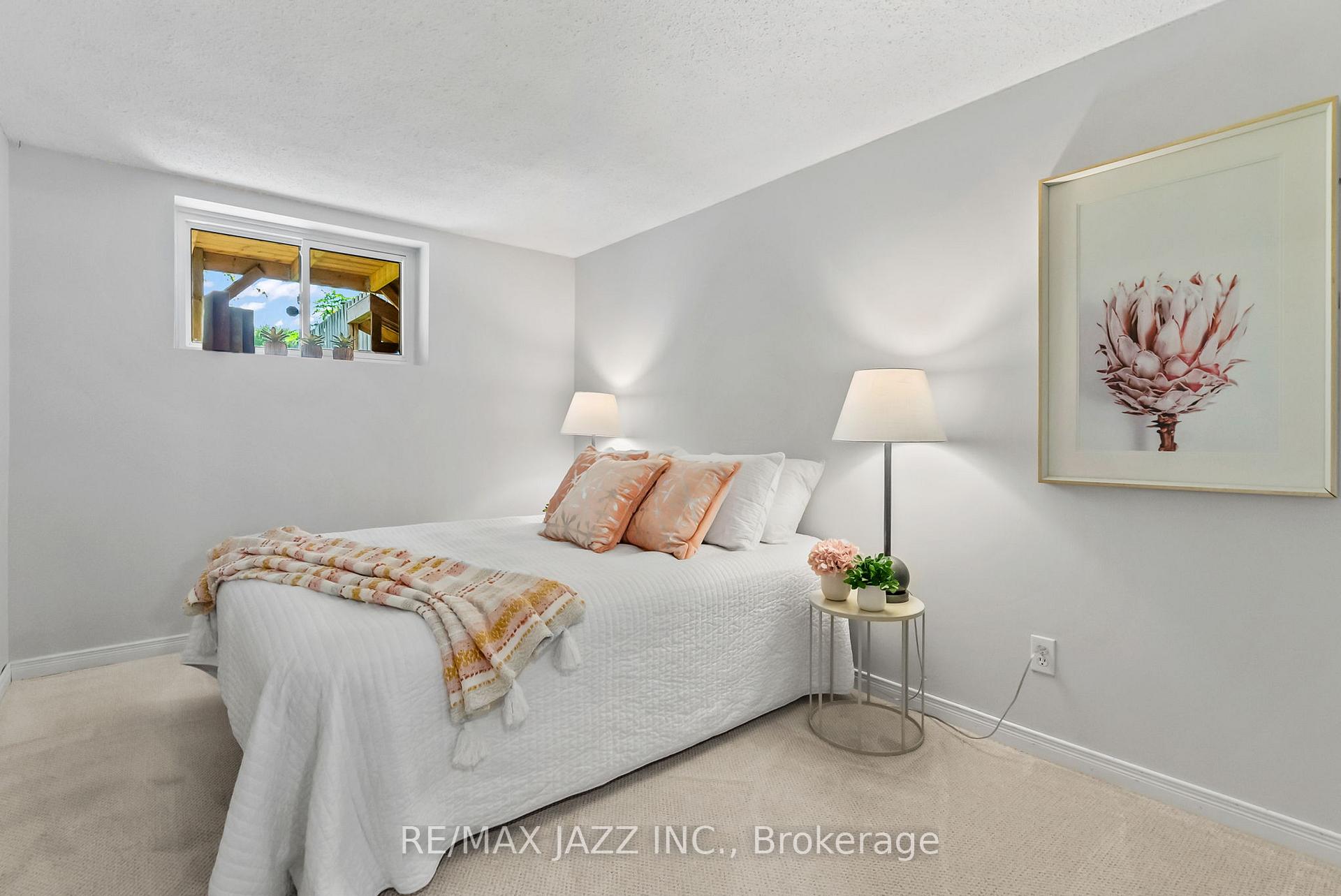 Photo 34 of 1326 Valley Drive, Oshawa, Lakeview — HOMEH