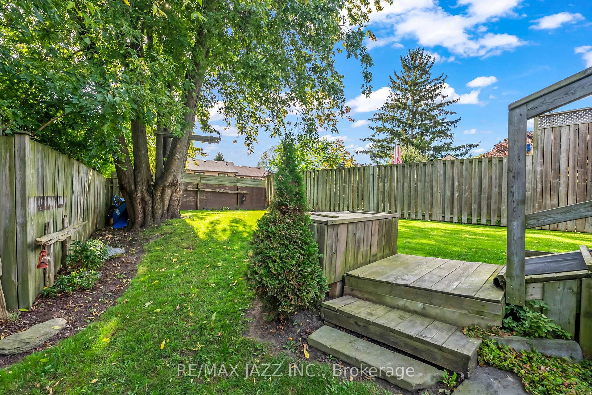 Photo 42 of 1326 Valley Drive, Oshawa, Lakeview — HOMEH