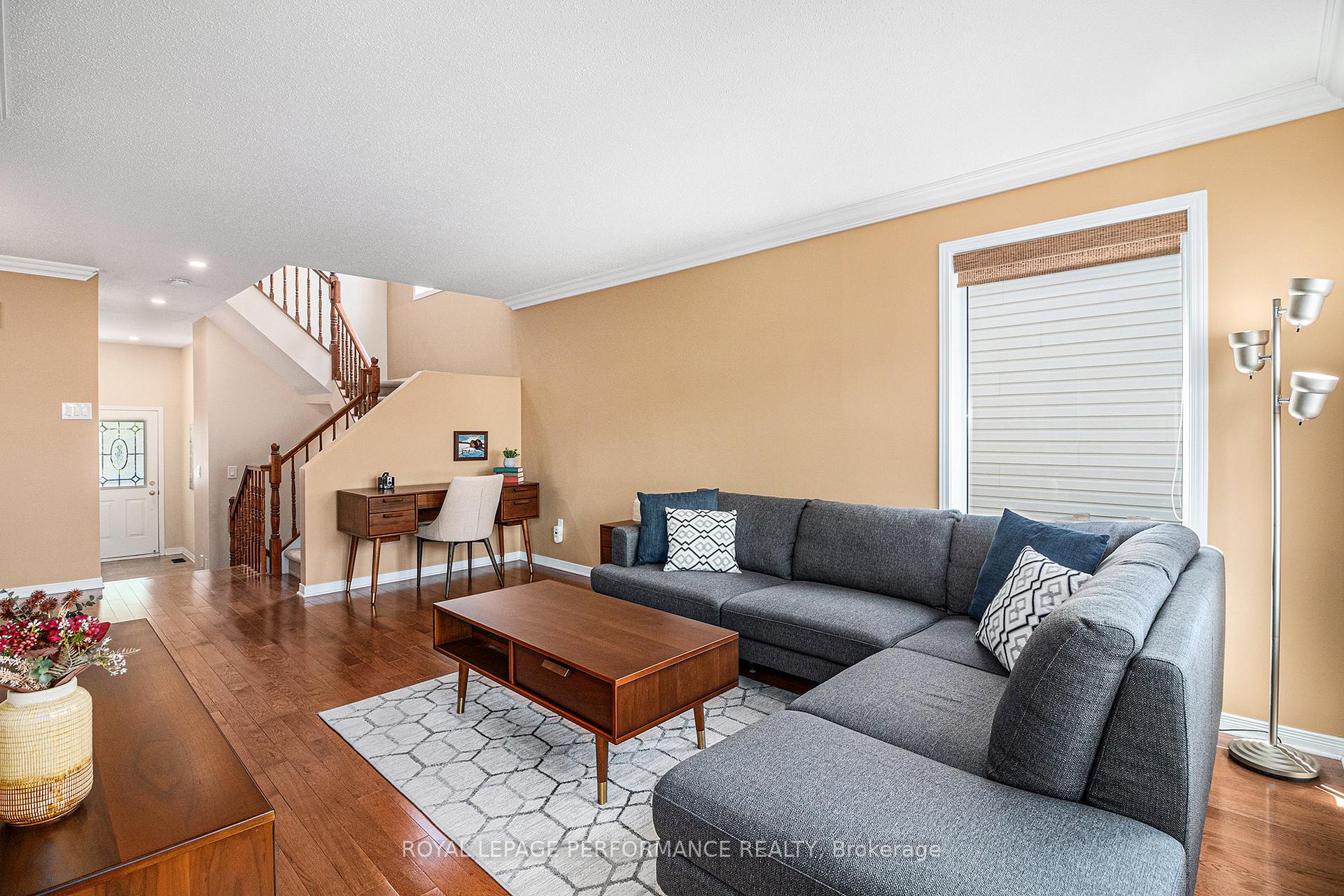 Photo 7 of 735 Crowberry Street, Ottawa, Avalon East — HOMEH
